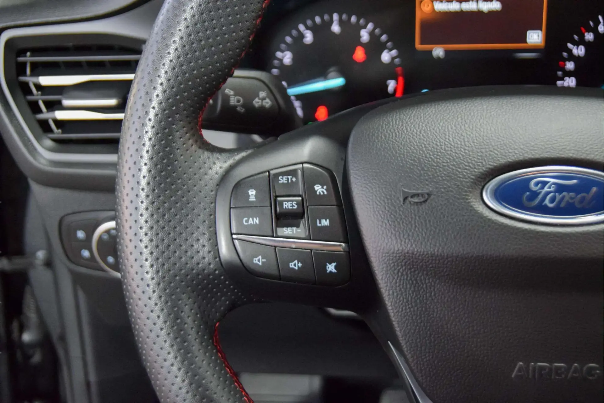Ford Focus SW 1.0 EcoBoost ST-Line 16
