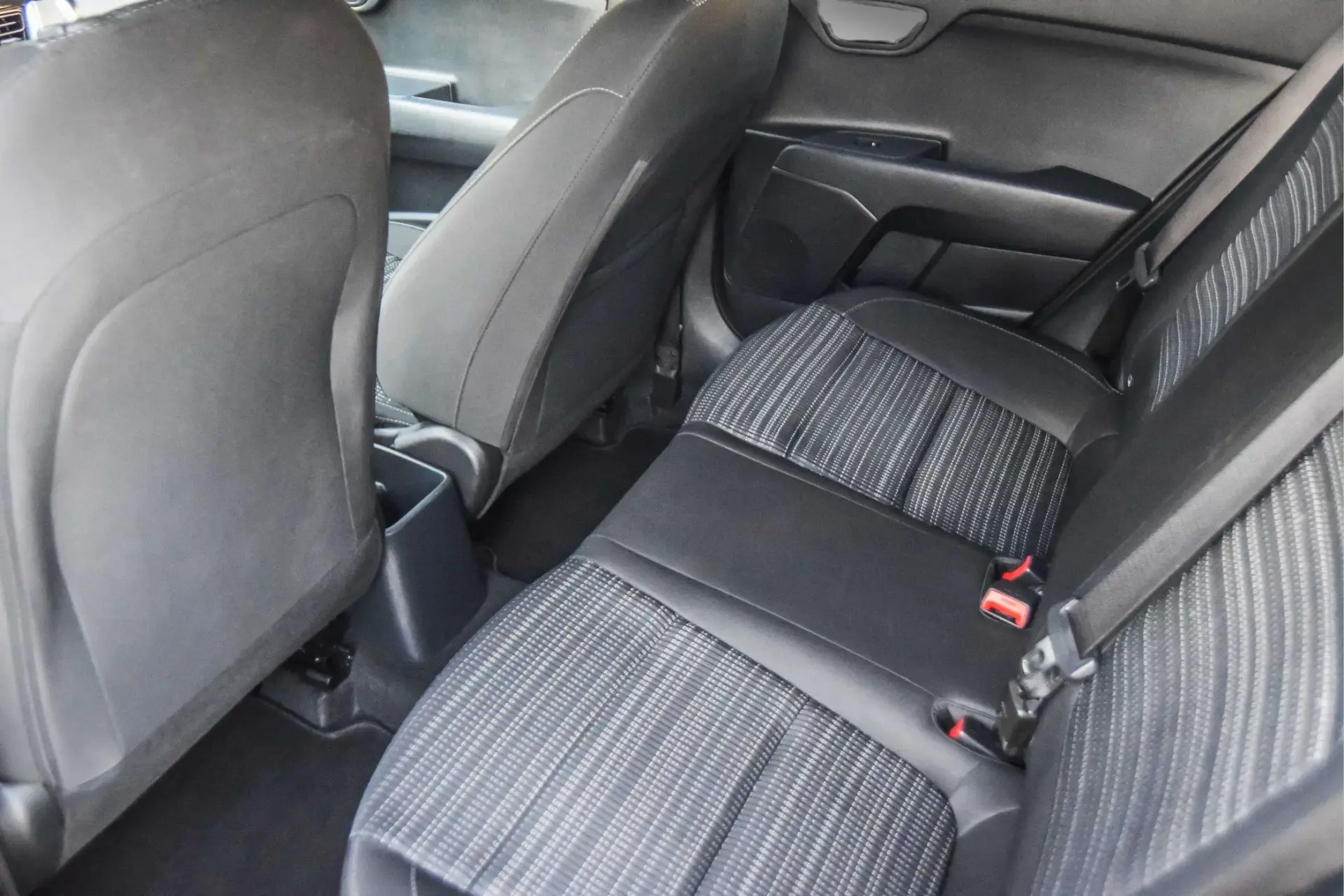 Kia Stonic 1.0 T-GDi Drive 7DCT 11