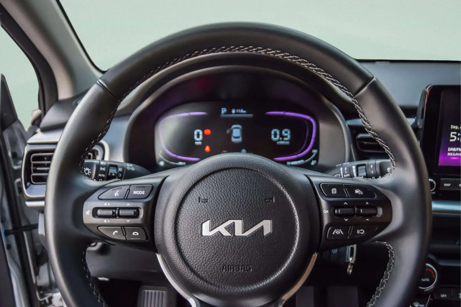 Kia Stonic 1.0 T-GDi Drive 7DCT 21