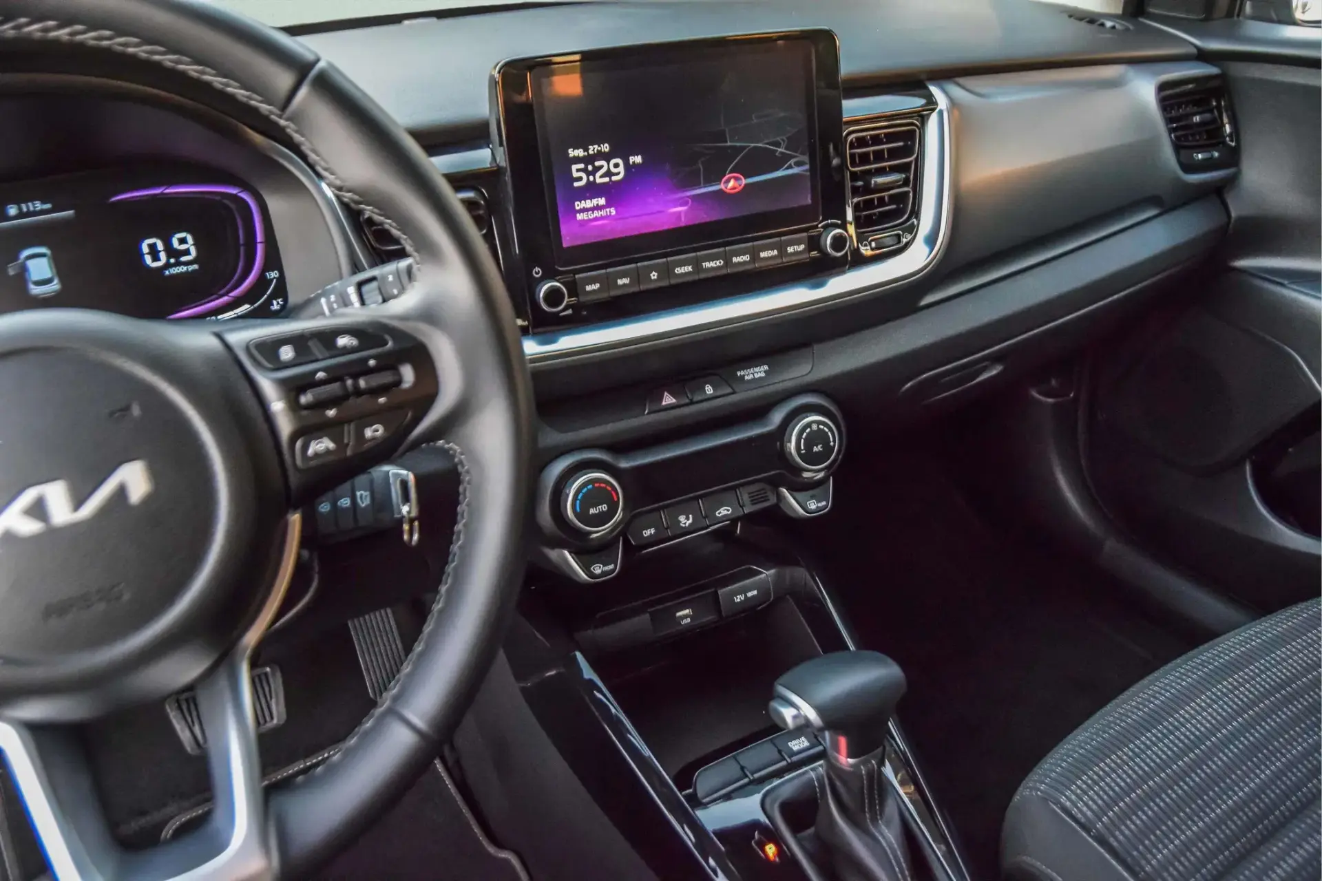 Kia Stonic 1.0 T-GDi Drive 7DCT 26