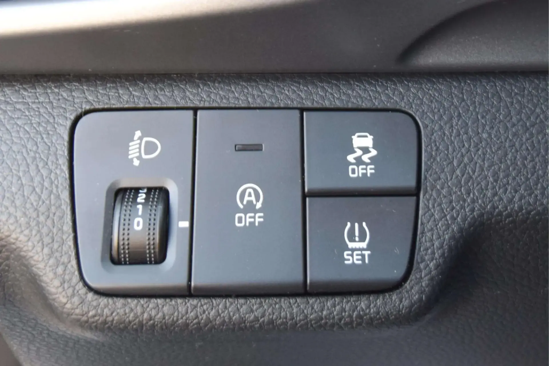 Kia Stonic 1.0 T-GDi Drive 12