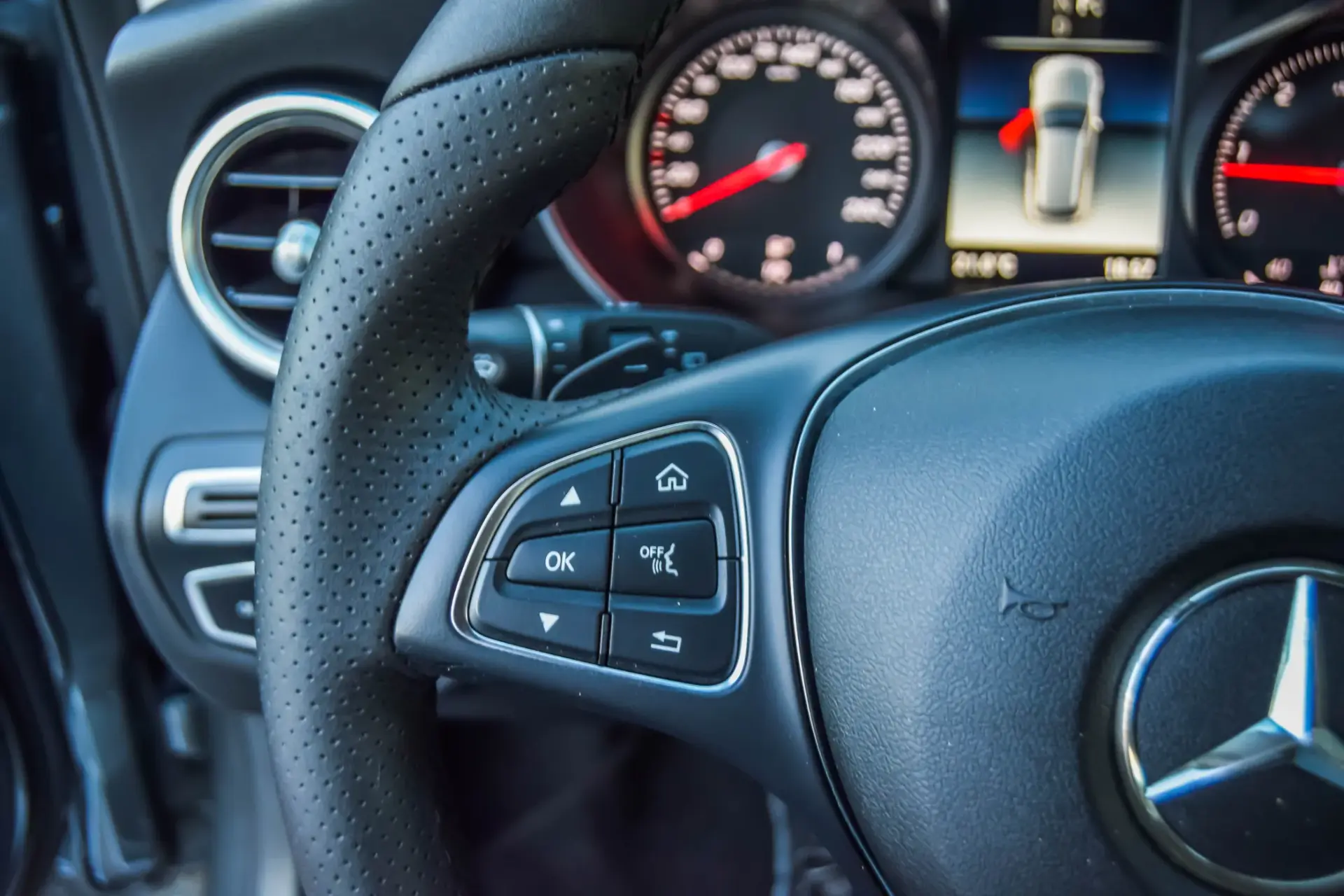 Mercedes-Benz C 220 d Avantgarde Aut. 23