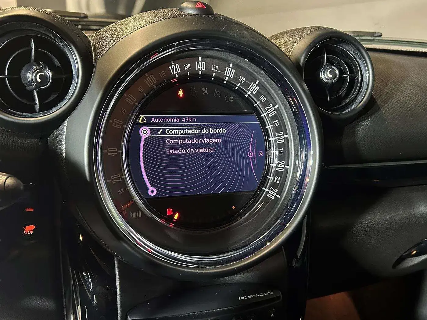 MINI Countryman Cooper SD ALL4 31