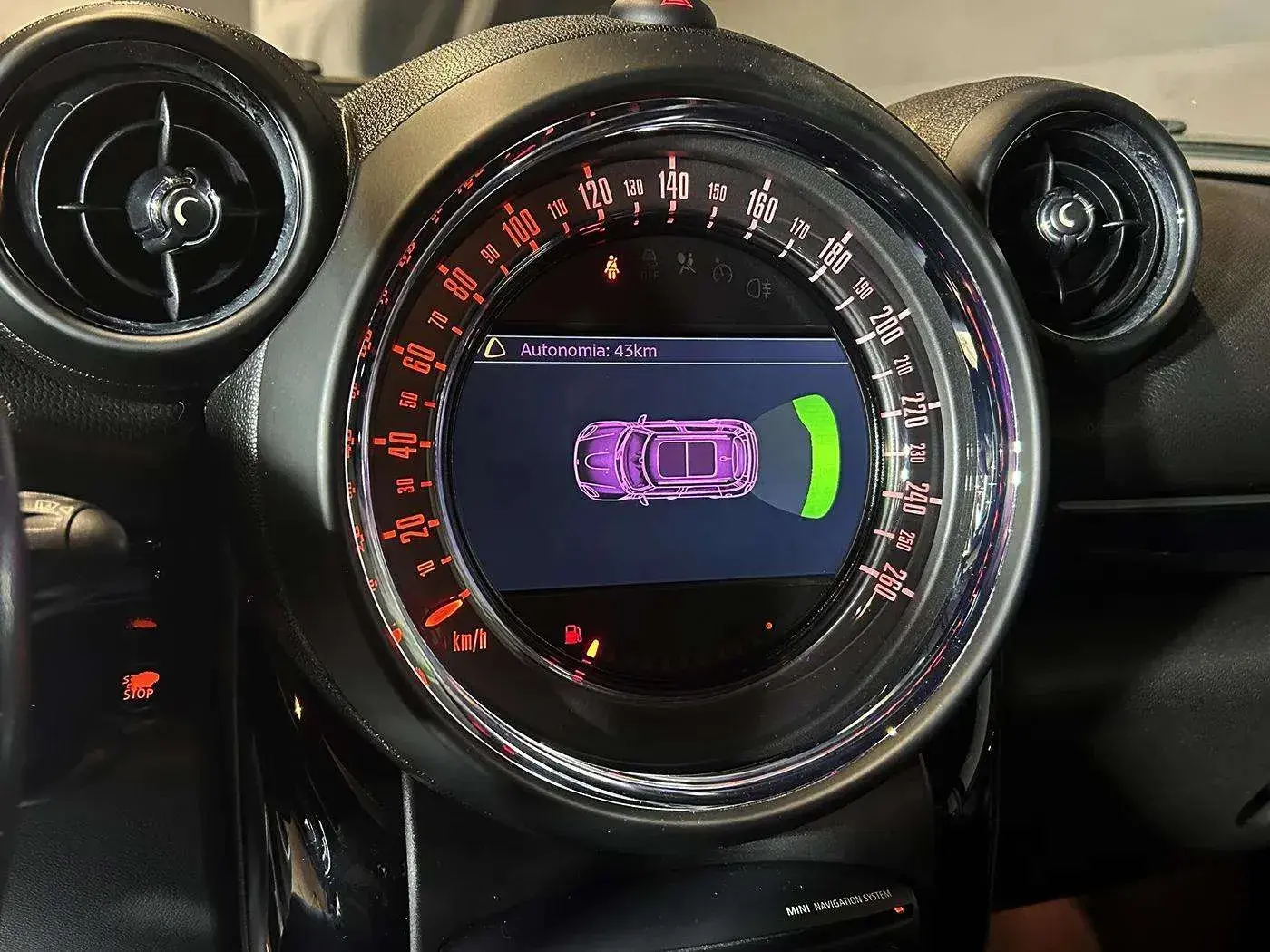 MINI Countryman Cooper SD ALL4 37