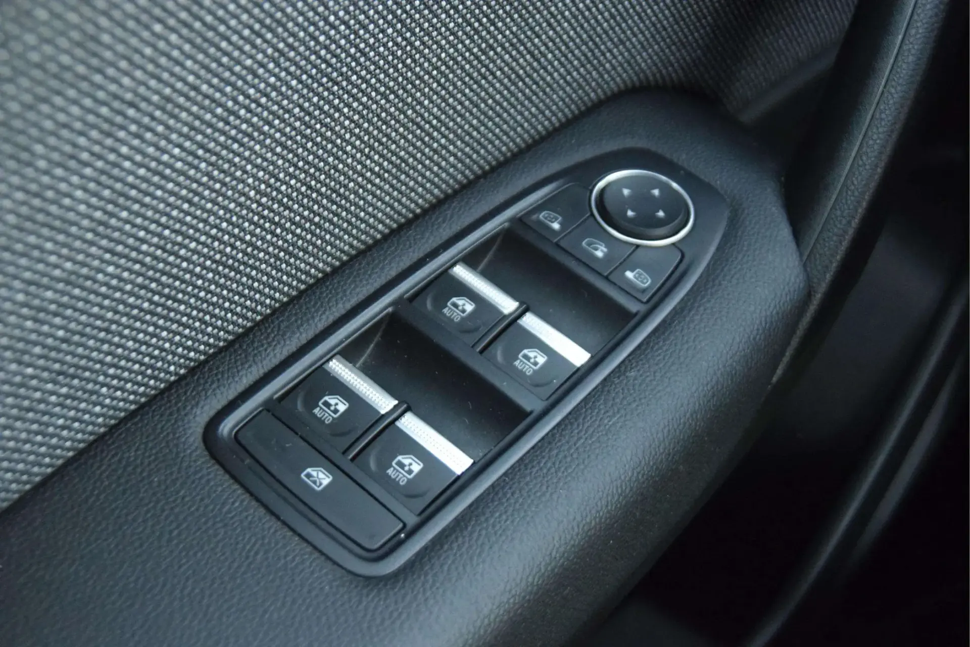 Mitsubishi ASX 1.3 DI-T Shogun 7DCT 12