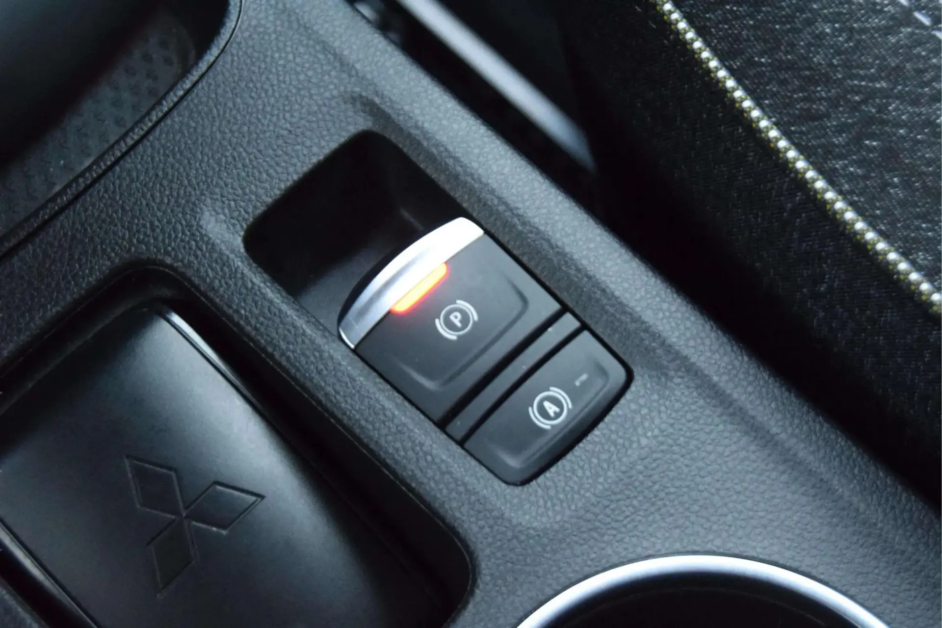 Mitsubishi ASX 1.3 DI-T Shogun 7DCT 13