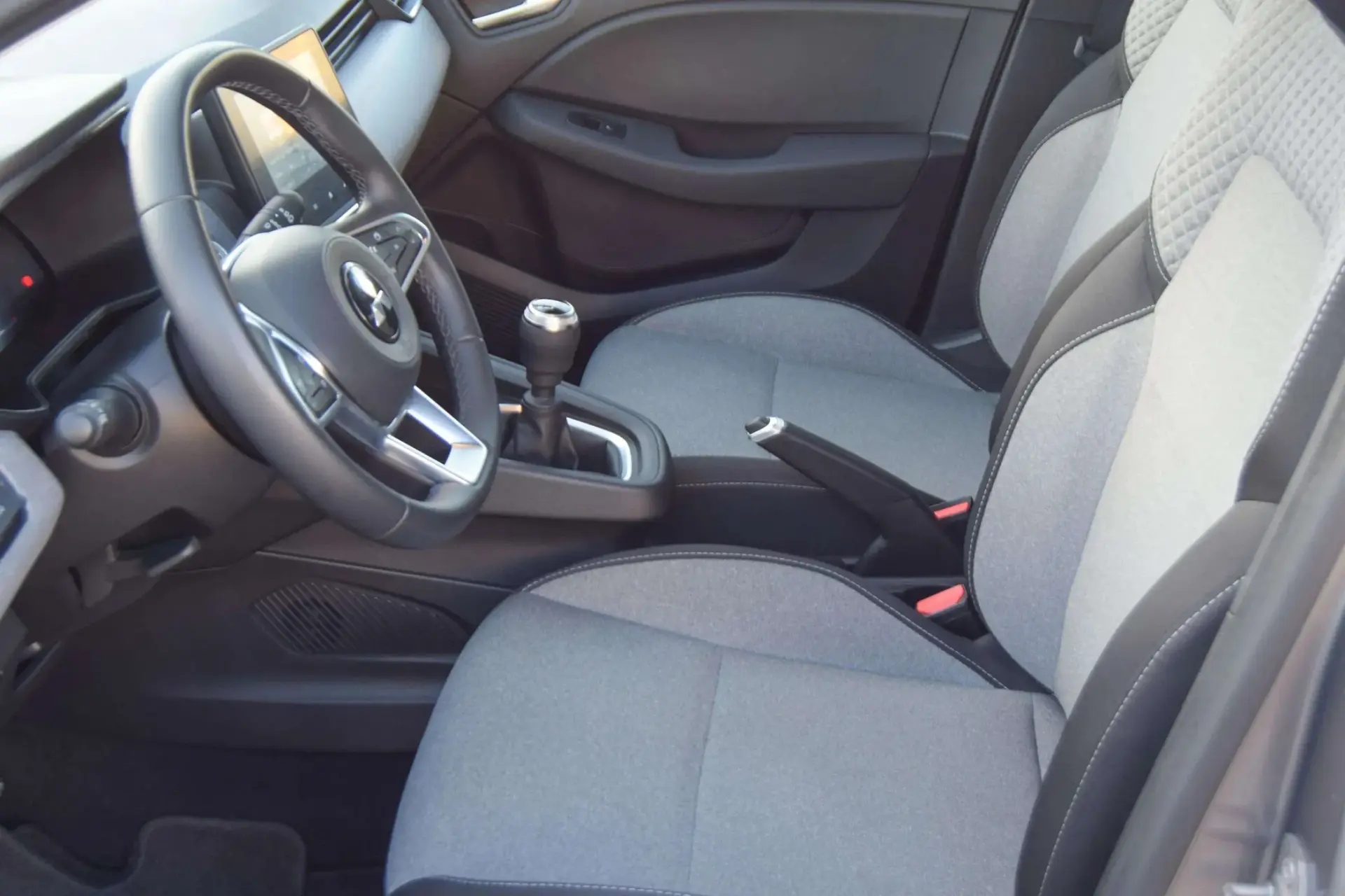 Mitsubishi Colt 1.0 MPI-T Kaiteki 8