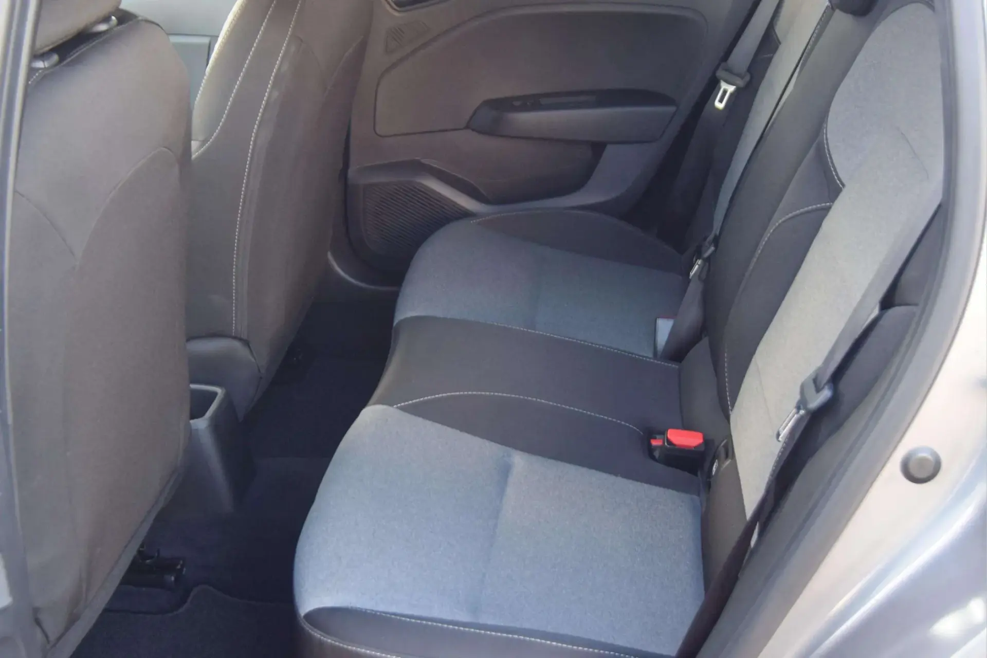 Mitsubishi Colt 1.0 MPI-T Kaiteki 9