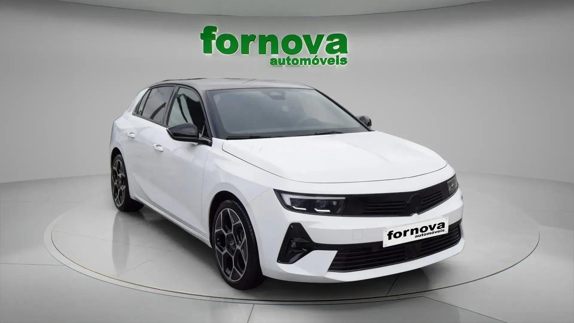 Opel Astra 1.2 T GS Aut. 3