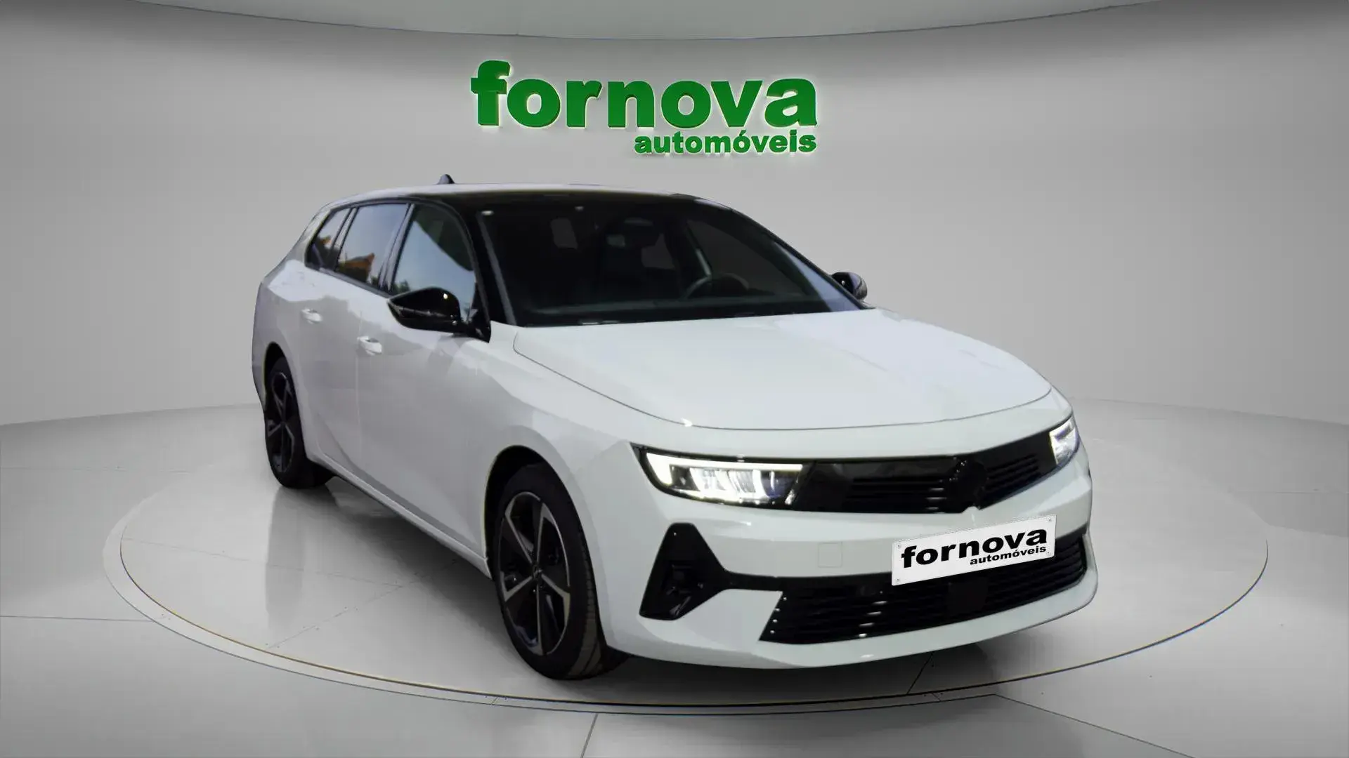 Opel Astra Sports Tourer 1.2 T Hybrid GS eDCT 1