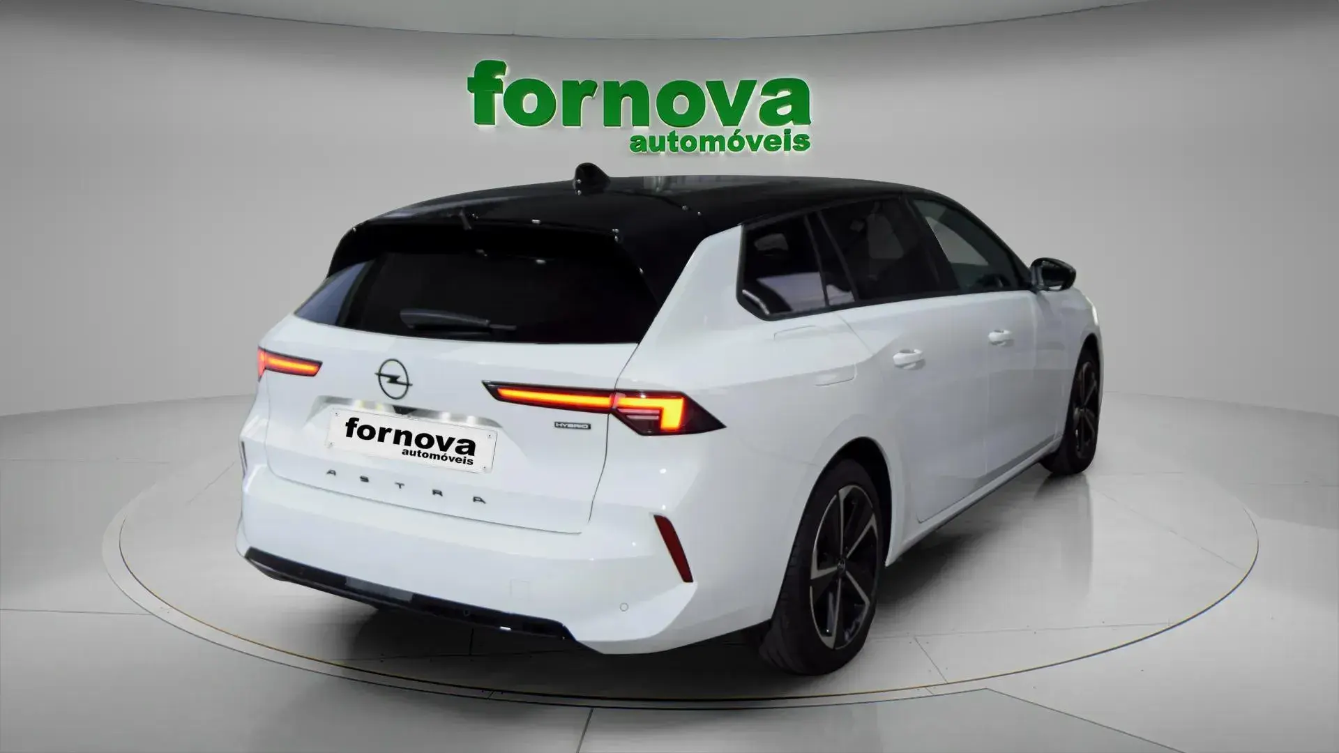 Opel Astra Sports Tourer 1.2 T Hybrid GS eDCT 6