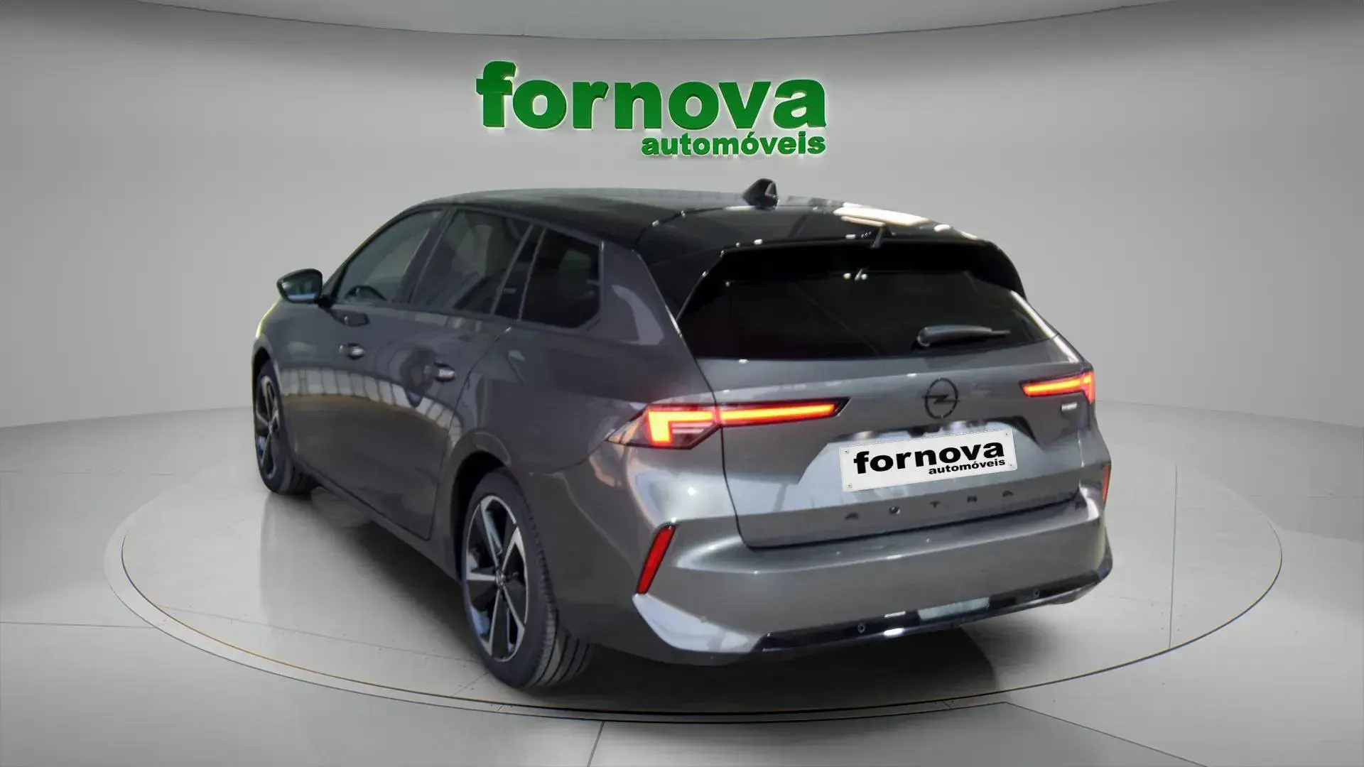Opel Astra Sports Tourer 1.2 T Hybrid GS eDCT 5