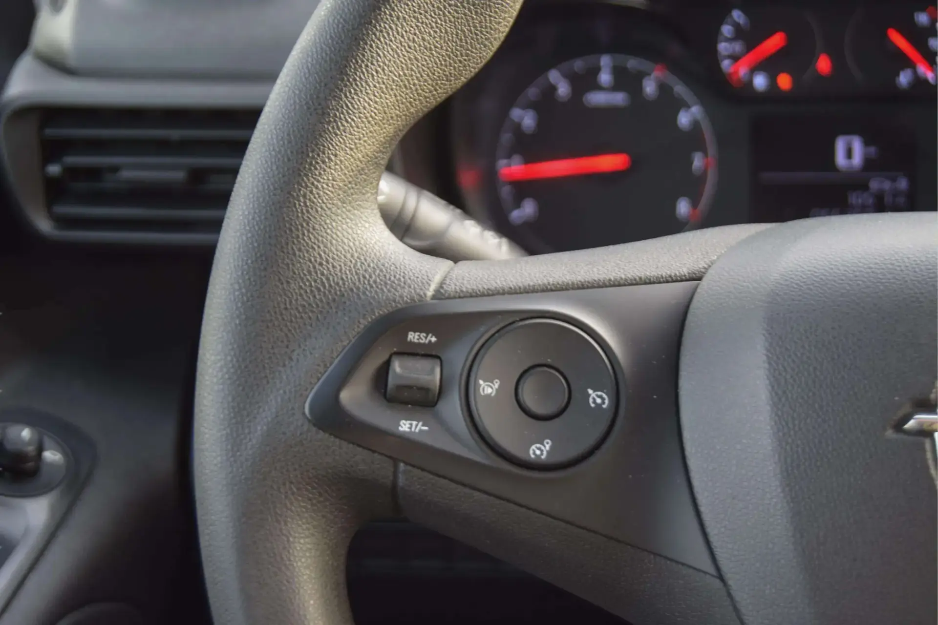 Opel Combo 1.5 CDTi L2 16