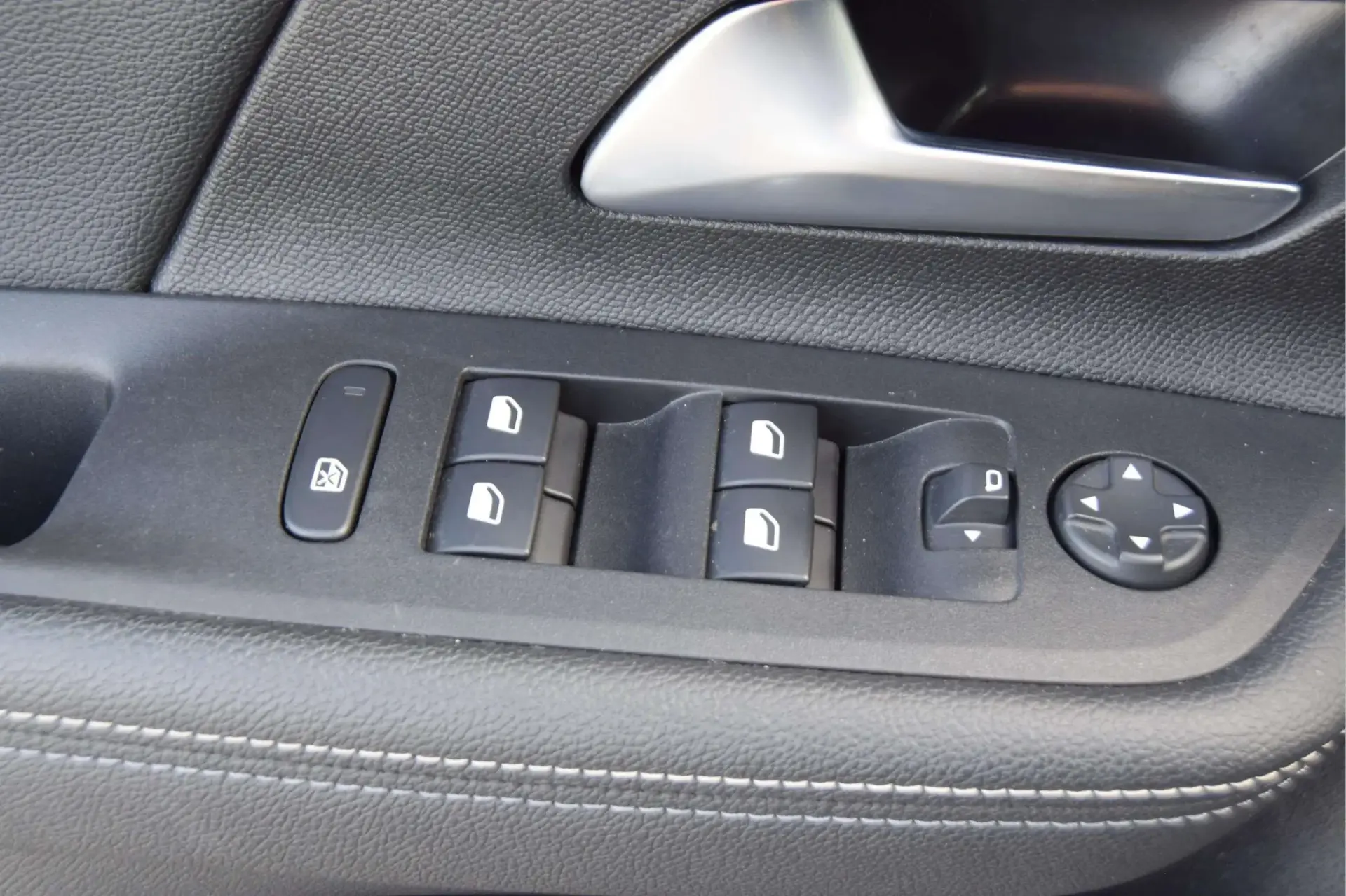 Opel Mokka 1.2 Hybrid GS eDCT 30