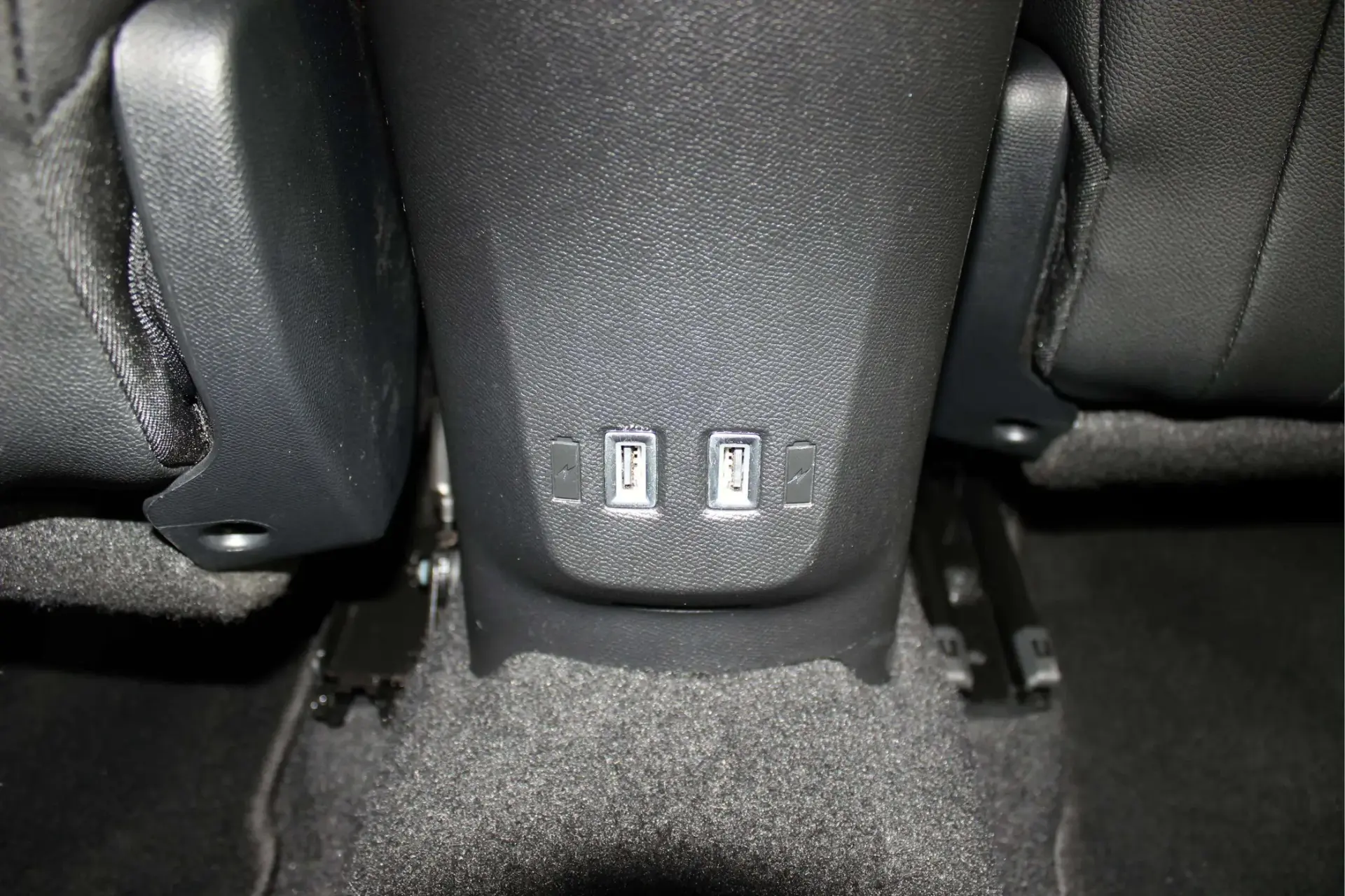 Opel Mokka 1.2 Hybrid GS eDCT 38