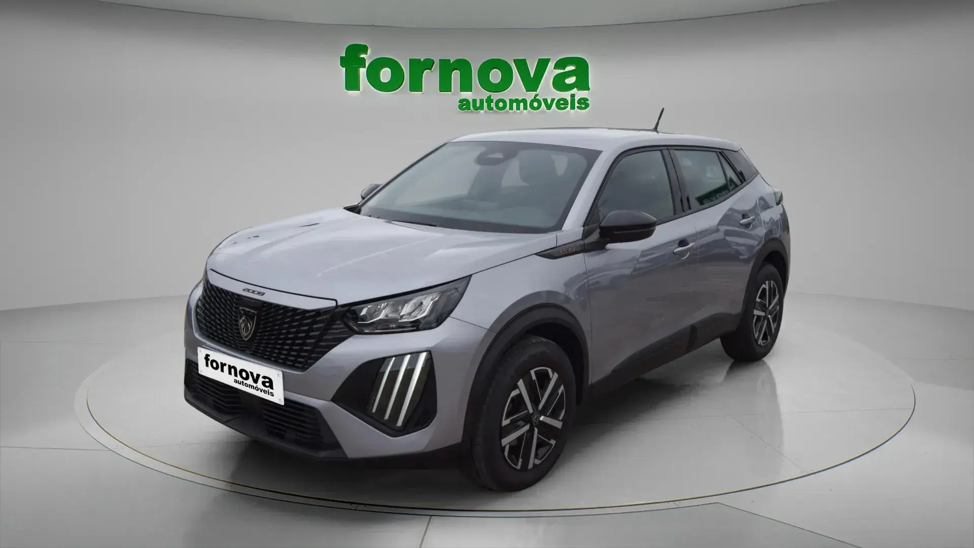 Peugeot 2008 1.2 PureTech Style 1