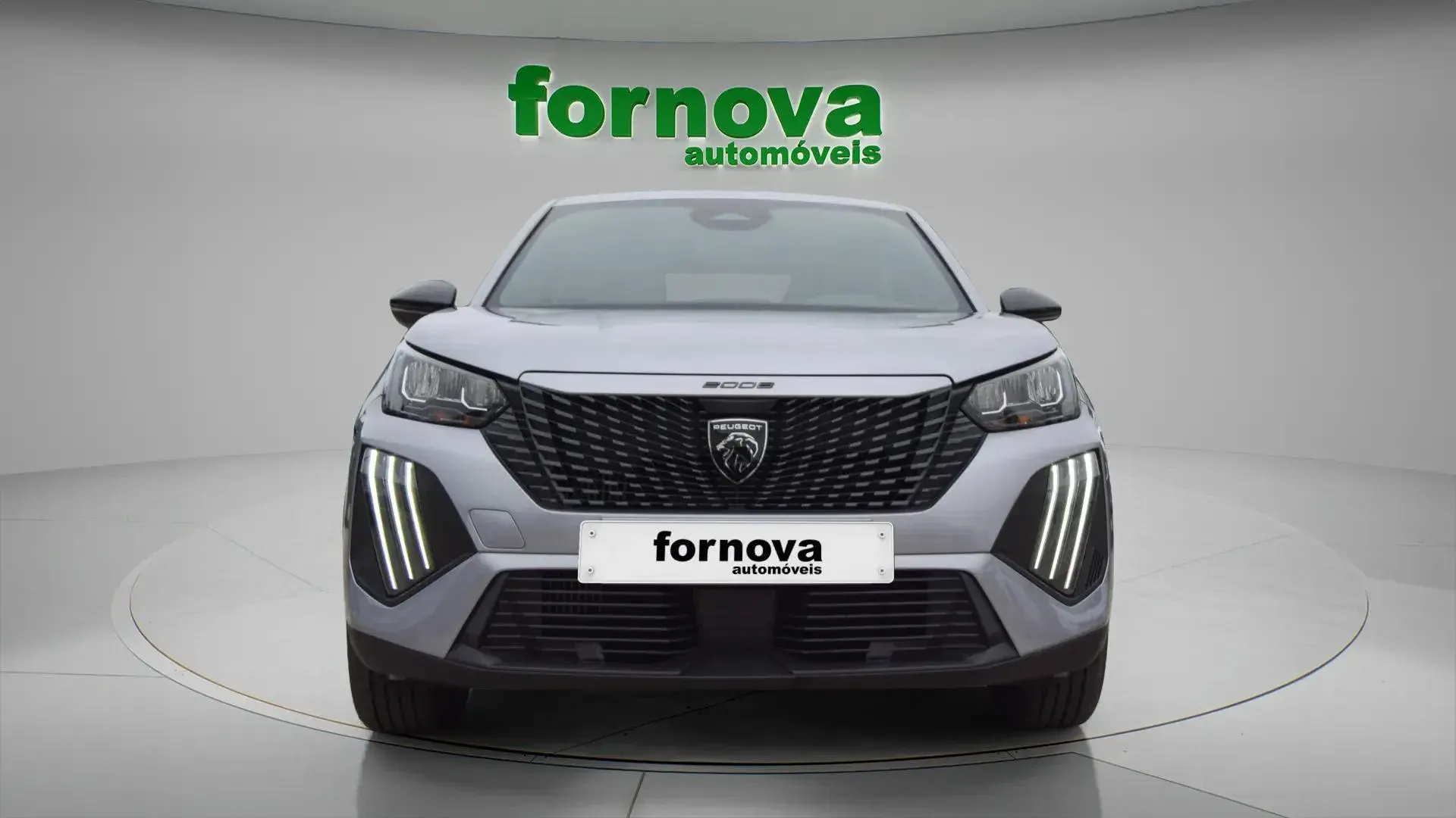 Peugeot 2008 1.2 PureTech Style 9