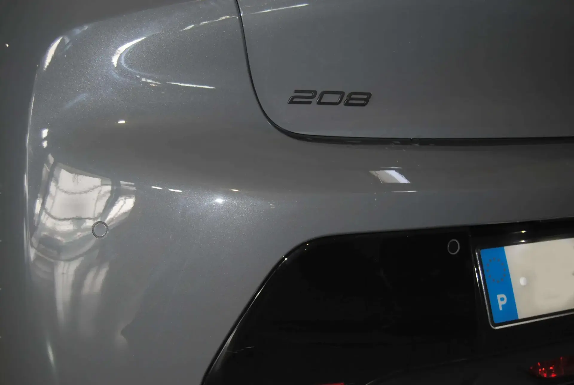 Peugeot 208 1.2 Hybrid Allure e-DCS6 13
