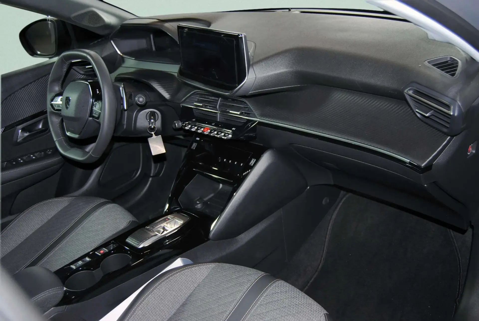 Peugeot 208 1.2 Hybrid Allure e-DCS6 19