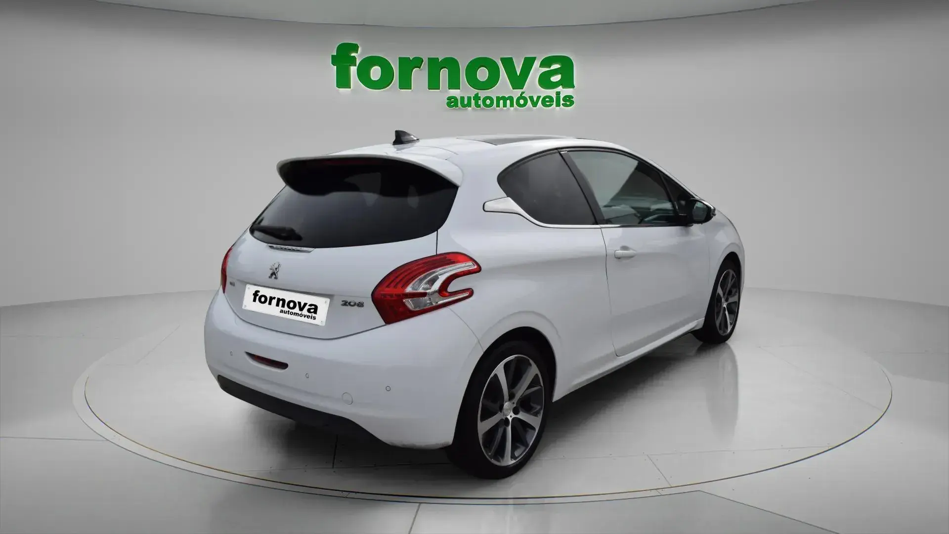 Peugeot 208 1.6 THP Allure 4