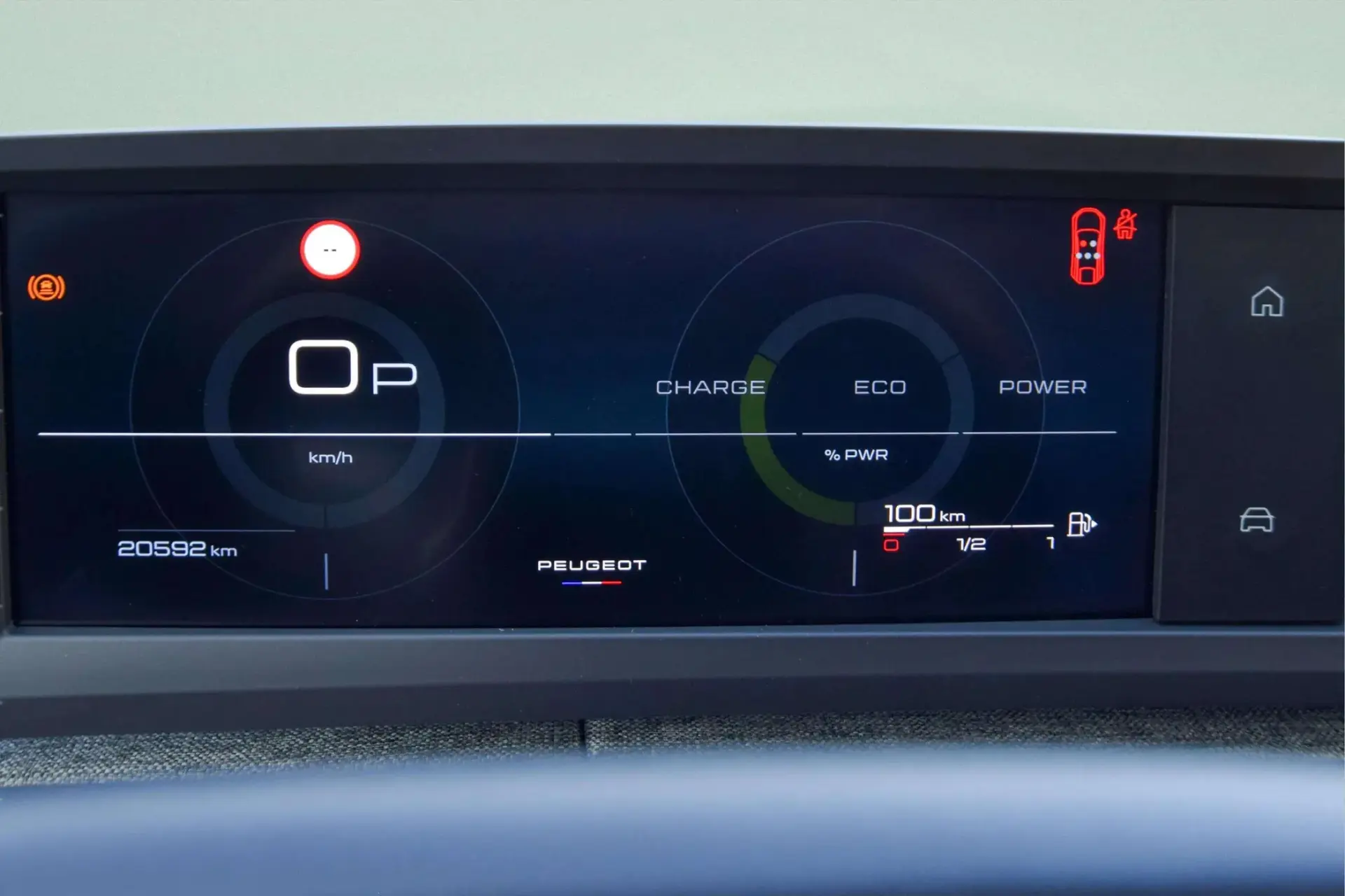 Peugeot 3008 1.2 Hybrid Allure e-DCS6 28