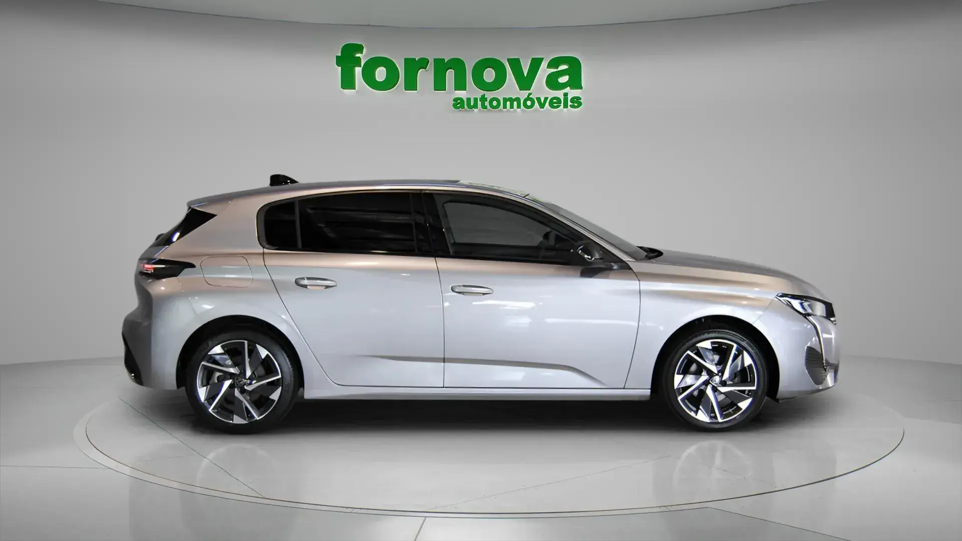Peugeot 308 1.2 PureTech Allure 5