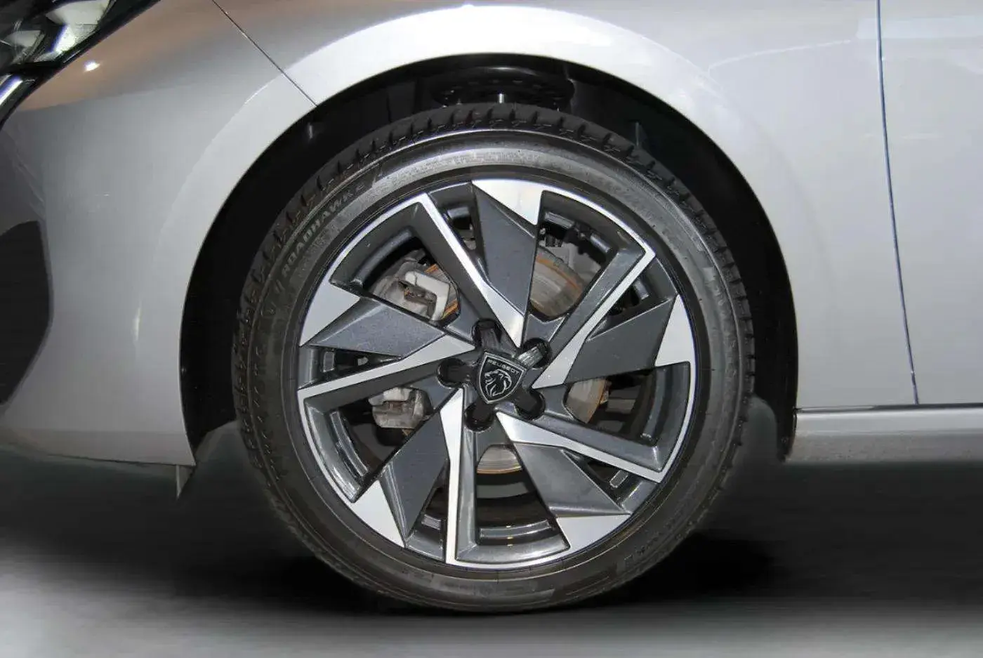 Peugeot 308 1.2 PureTech Allure 10