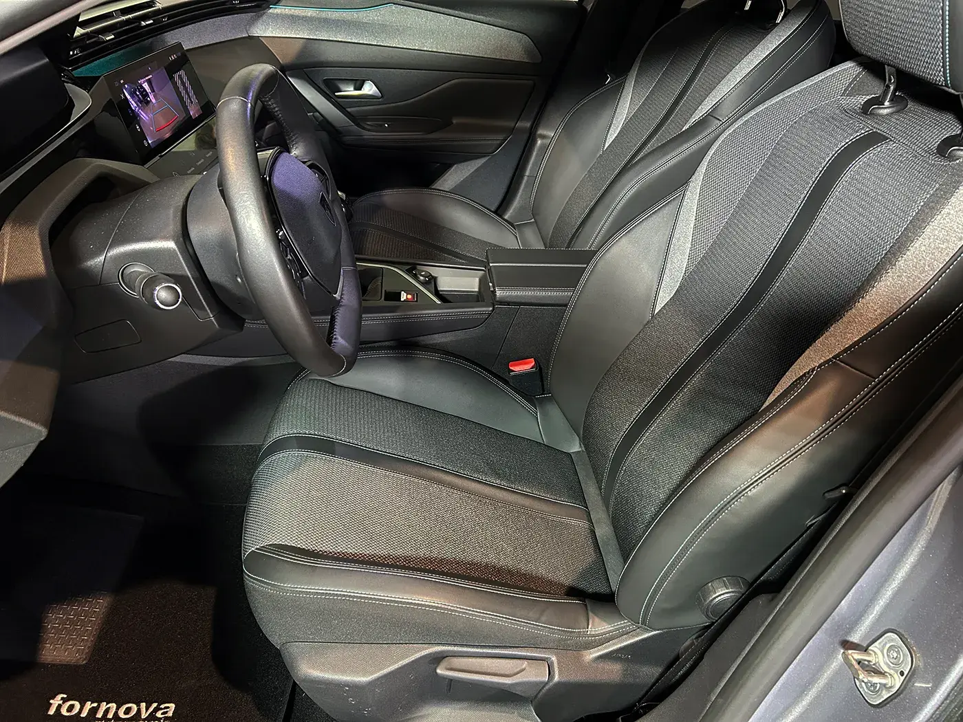 Peugeot 308 SW 1.5 BlueHDi Allure Pack 18