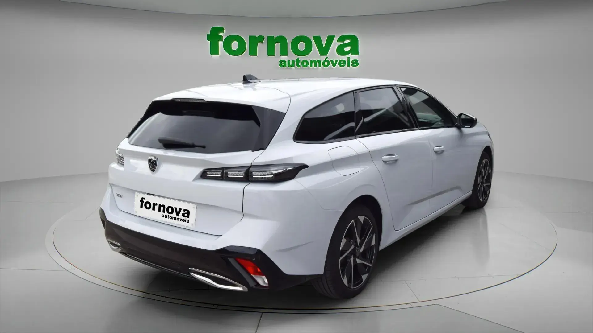 Peugeot 308 SW 1.2 HYBRID ALLURE eDCS6 4