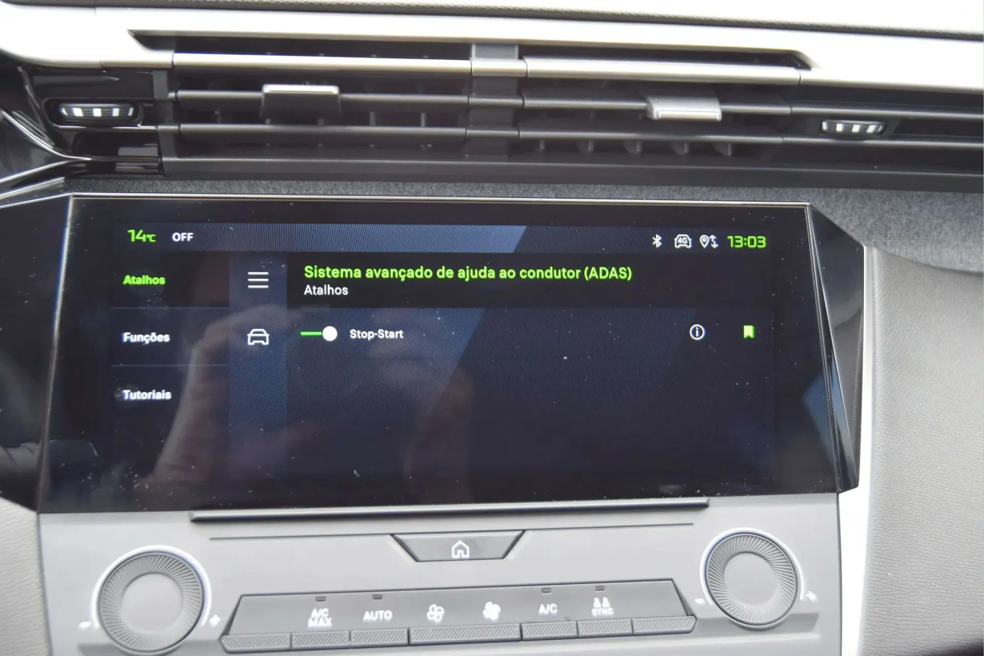 Peugeot 308 SW 1.2 HYBRID ALLURE eDCS6 26