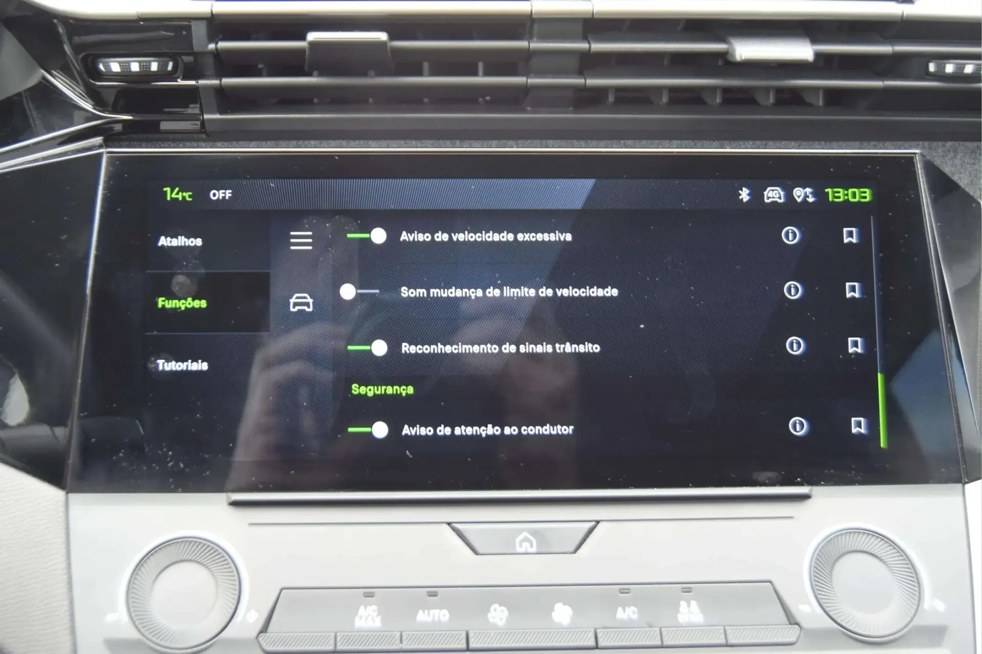 Peugeot 308 SW 1.2 HYBRID ALLURE eDCS6 29