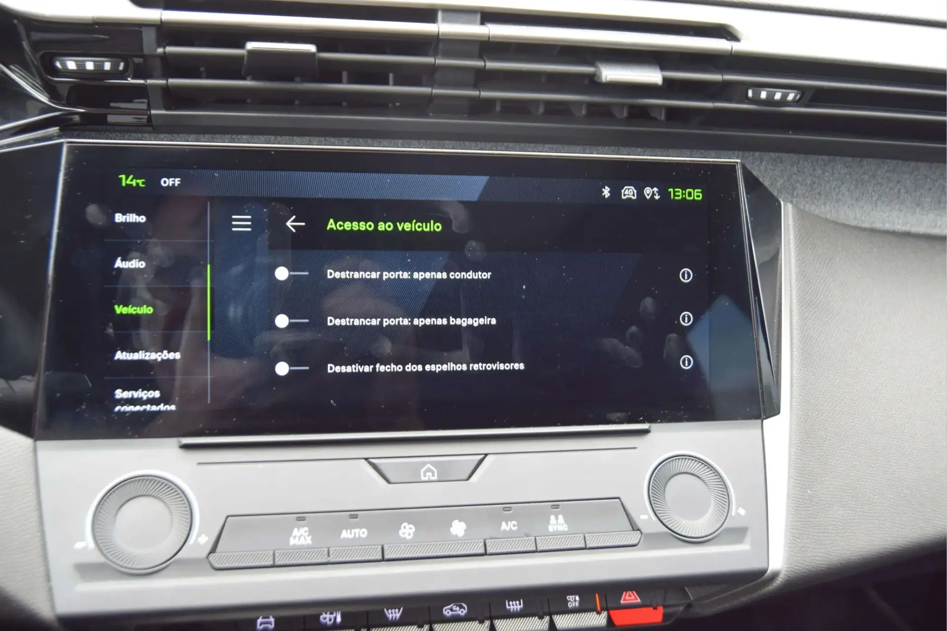 Peugeot 308 SW 1.2 HYBRID ALLURE eDCS6 38