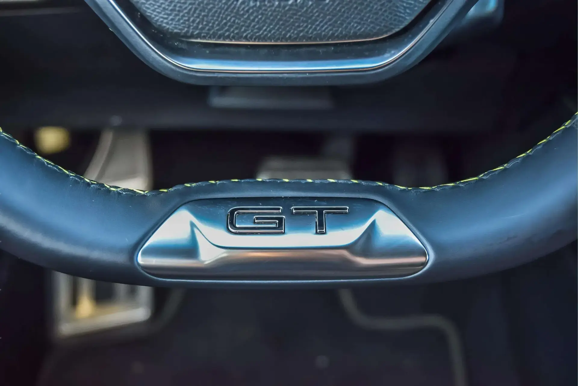 Peugeot 408 1.6 Hybrid GT e-EAT8 21