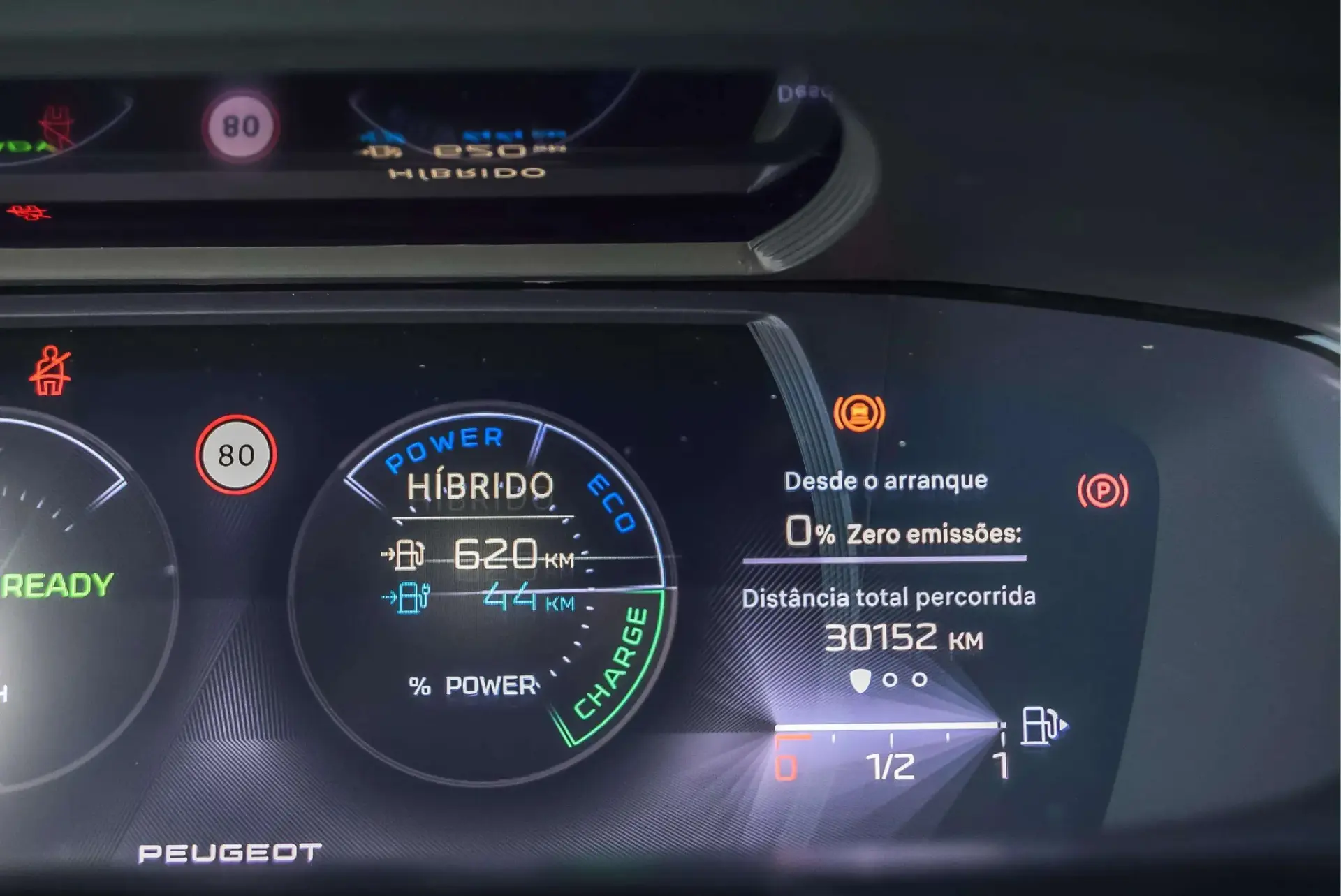Peugeot 408 1.6 Hybrid GT e-EAT8 37