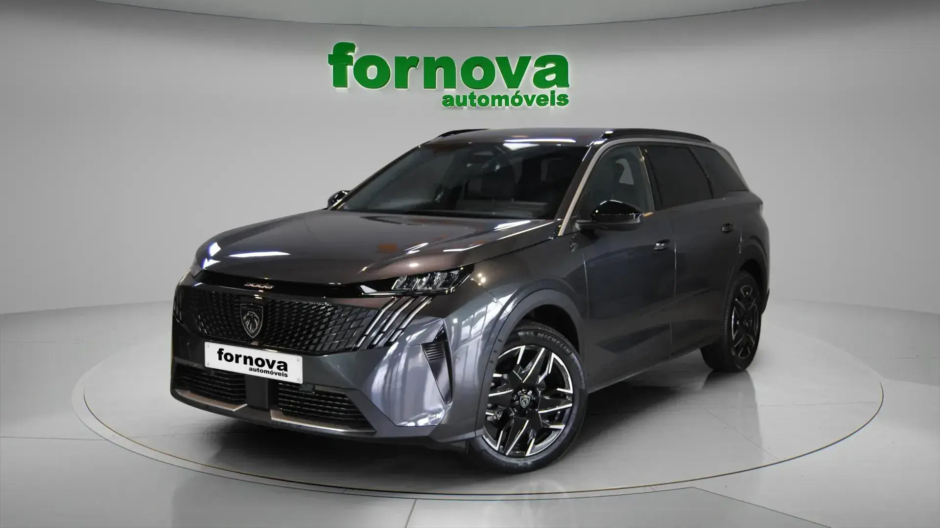 Peugeot 5008 1.2 Hybrid Allure e-DCS6 1