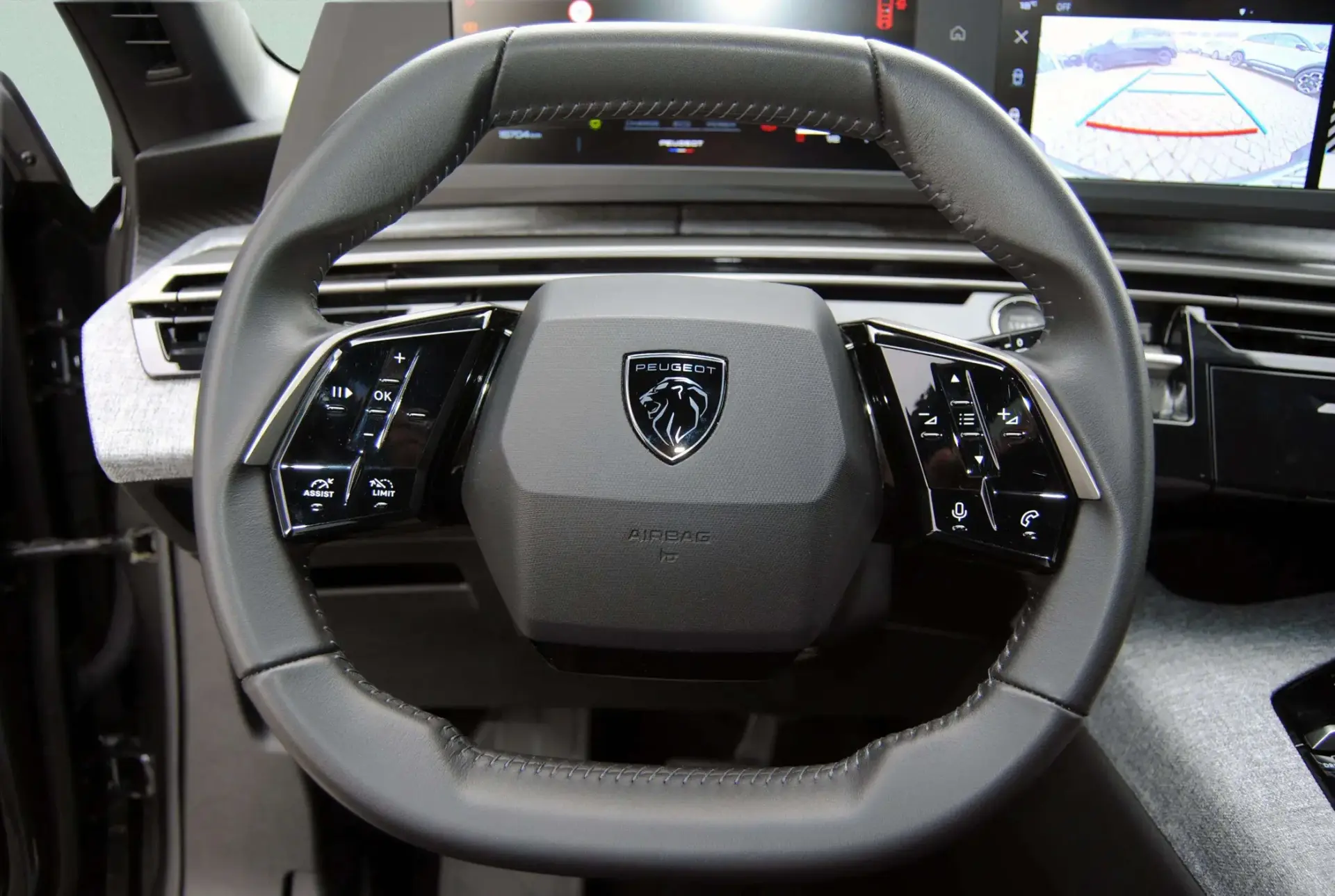 Peugeot 5008 1.2 Hybrid Allure e-DCS6 30