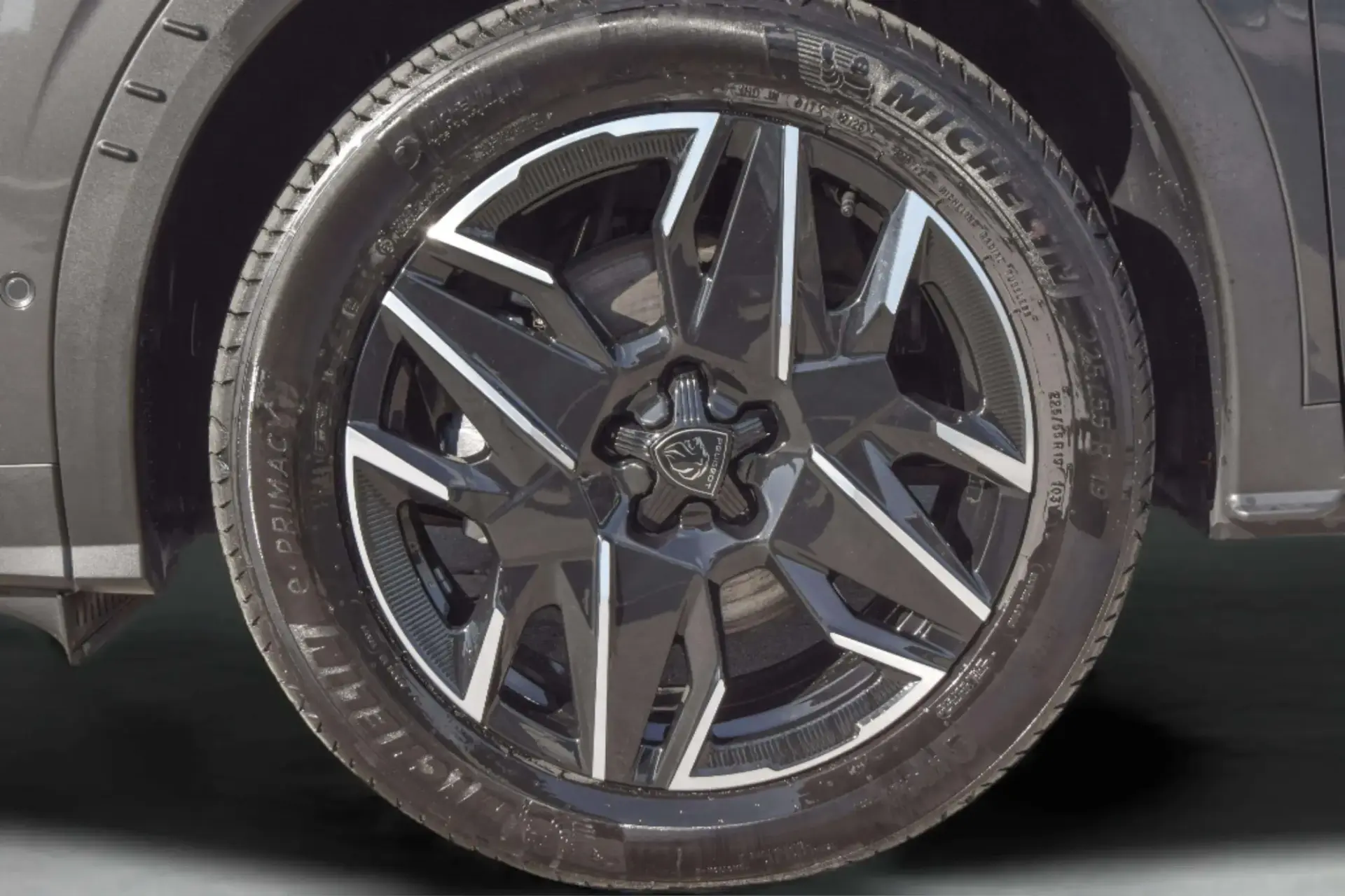 Peugeot 5008 1.2 Hybrid Allure Pack e-DCS6 8