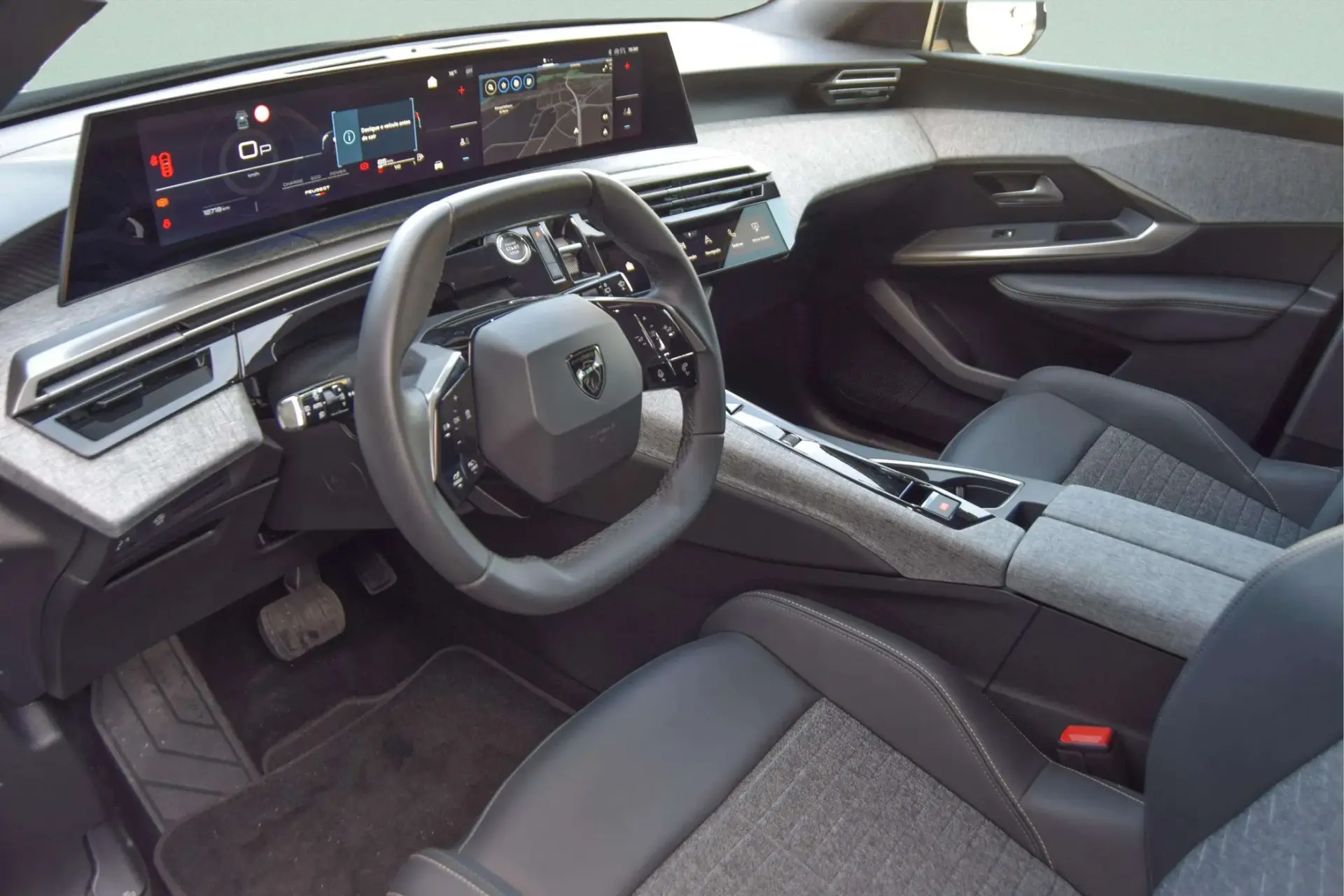 Peugeot 5008 1.2 Hybrid Allure Pack e-DCS6 14