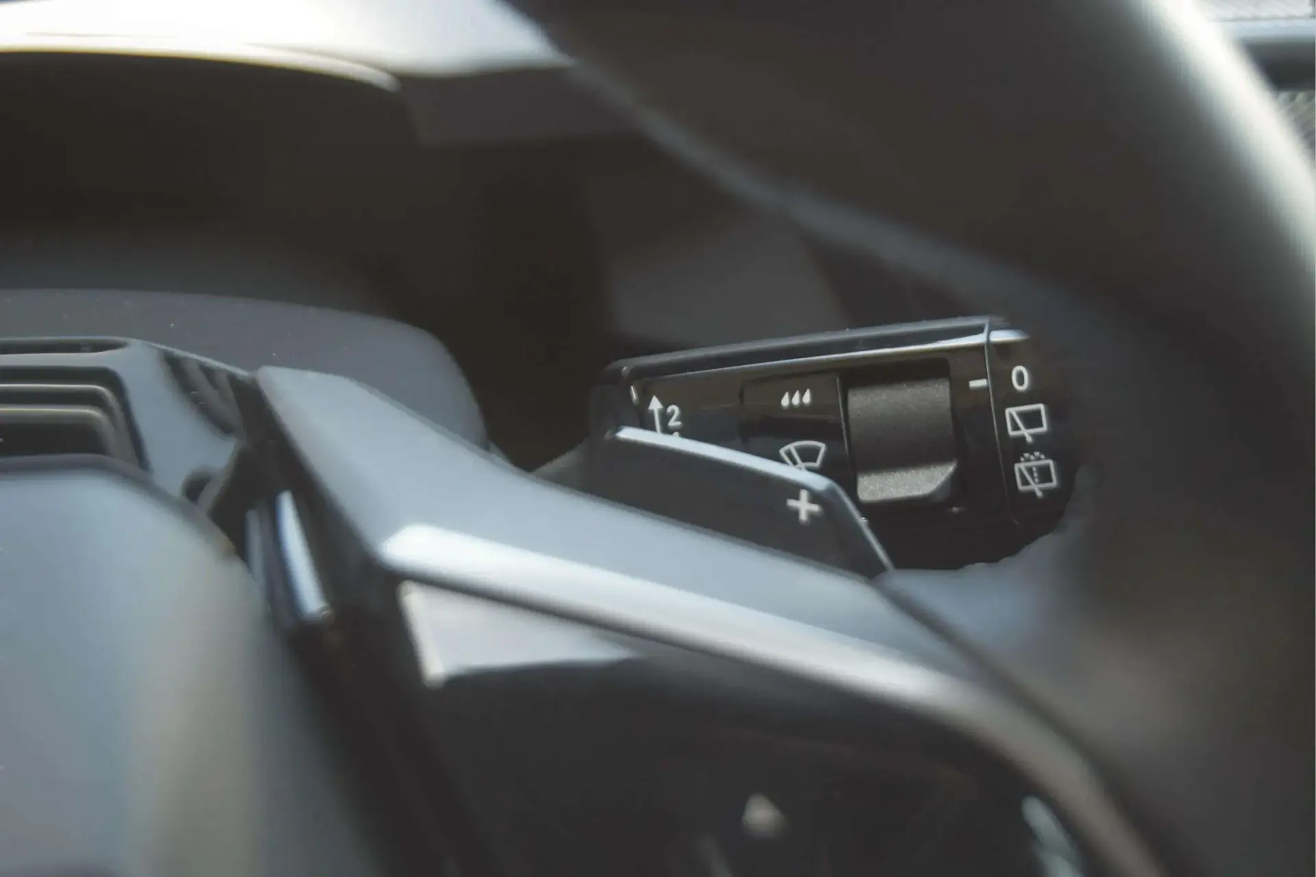 Peugeot 5008 1.2 Hybrid Allure Pack e-DCS6 51