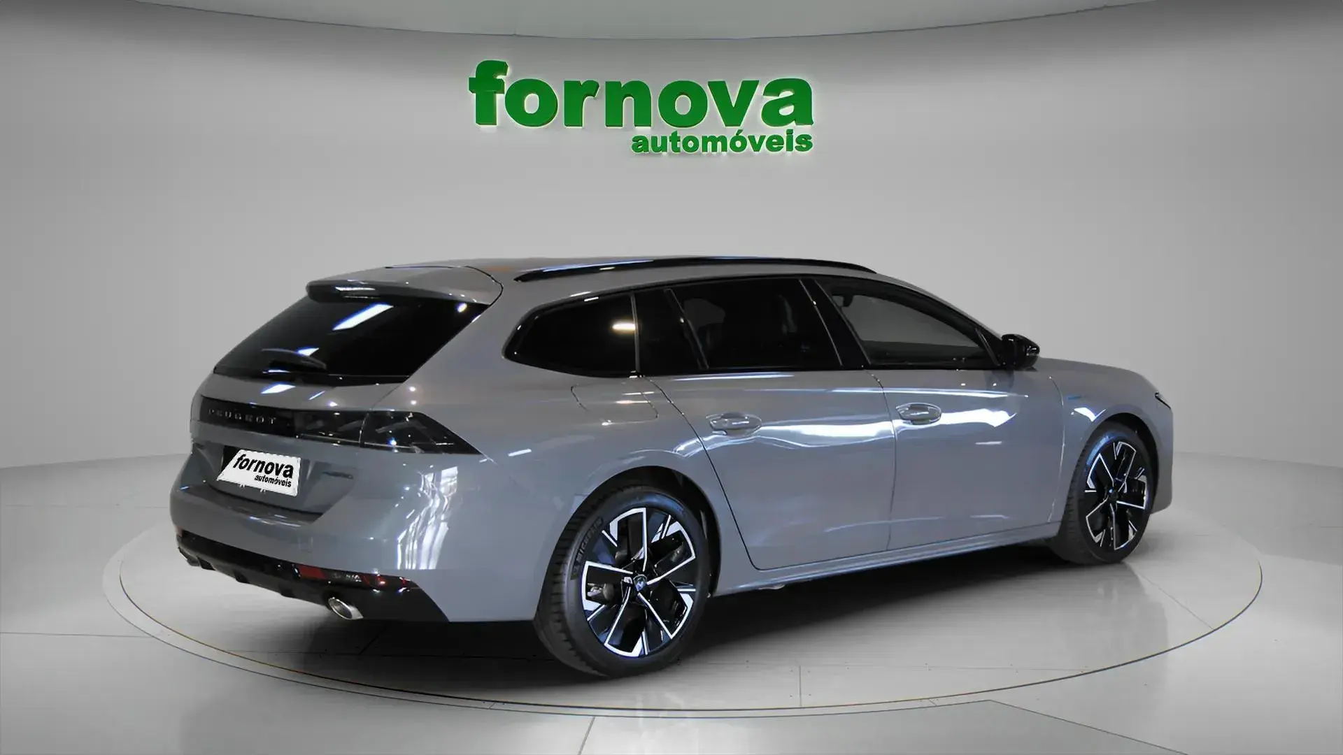 Peugeot 508 SW 1.6 Hybrid GT e-EAT8 6
