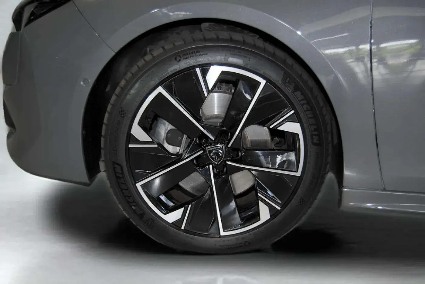 Peugeot 508 SW 1.6 Hybrid GT e-EAT8 10