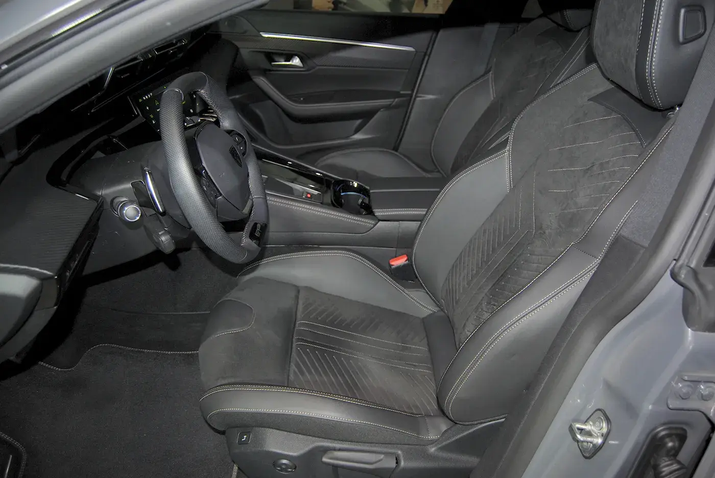 Peugeot 508 SW 1.6 Hybrid GT e-EAT8 18