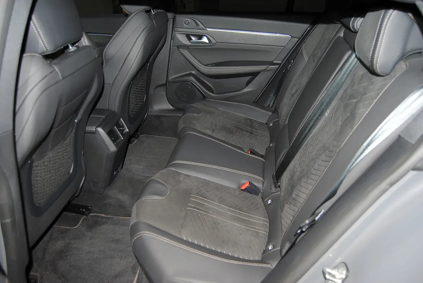 Peugeot 508 SW 1.6 Hybrid GT e-EAT8 20