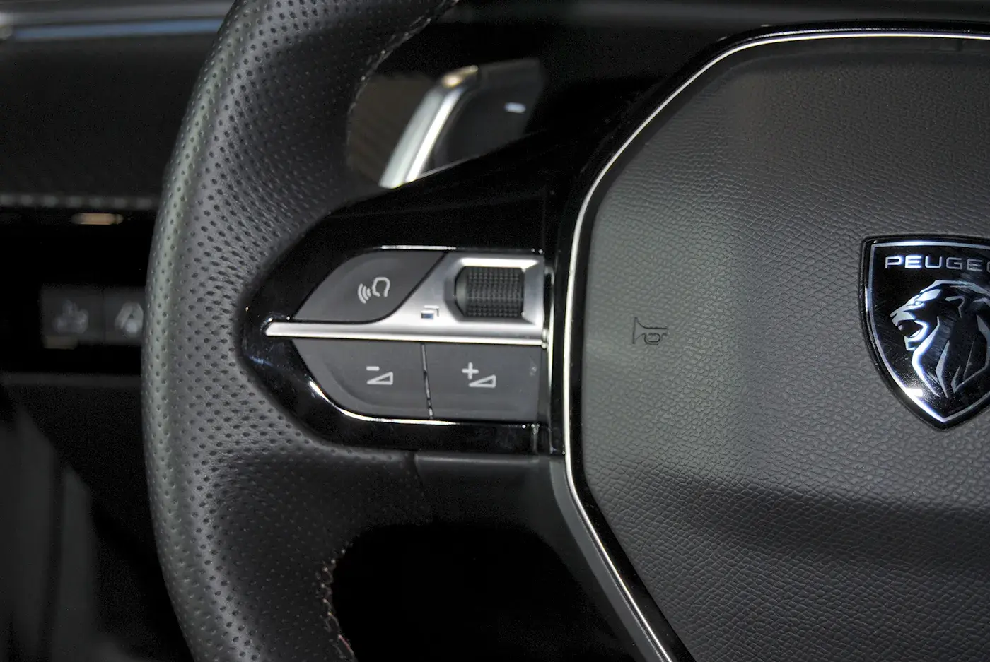 Peugeot 508 SW 1.6 Hybrid GT e-EAT8 29