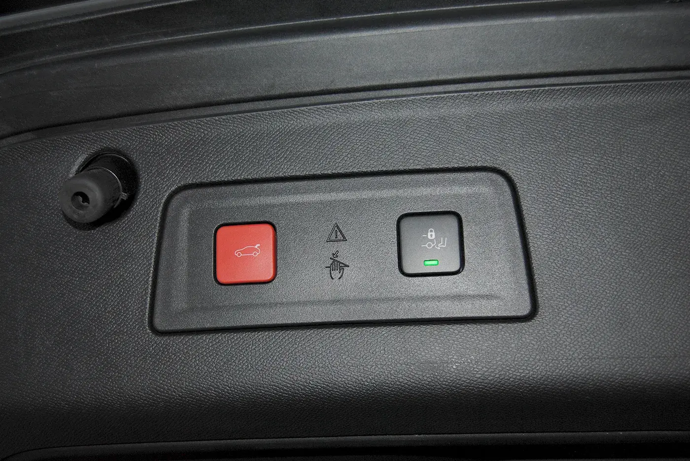 Peugeot 508 SW 1.6 Hybrid GT e-EAT8 51