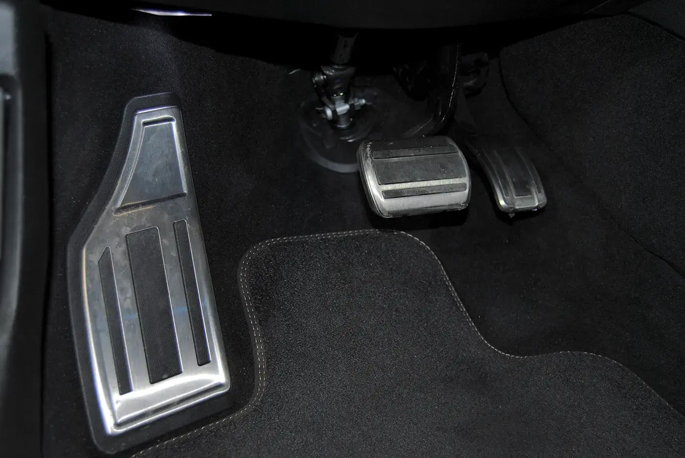 Peugeot 508 SW 1.6 Hybrid GT e-EAT8 52