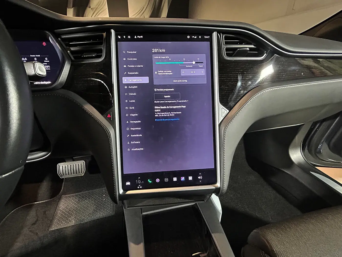 Tesla Model S 75D 27