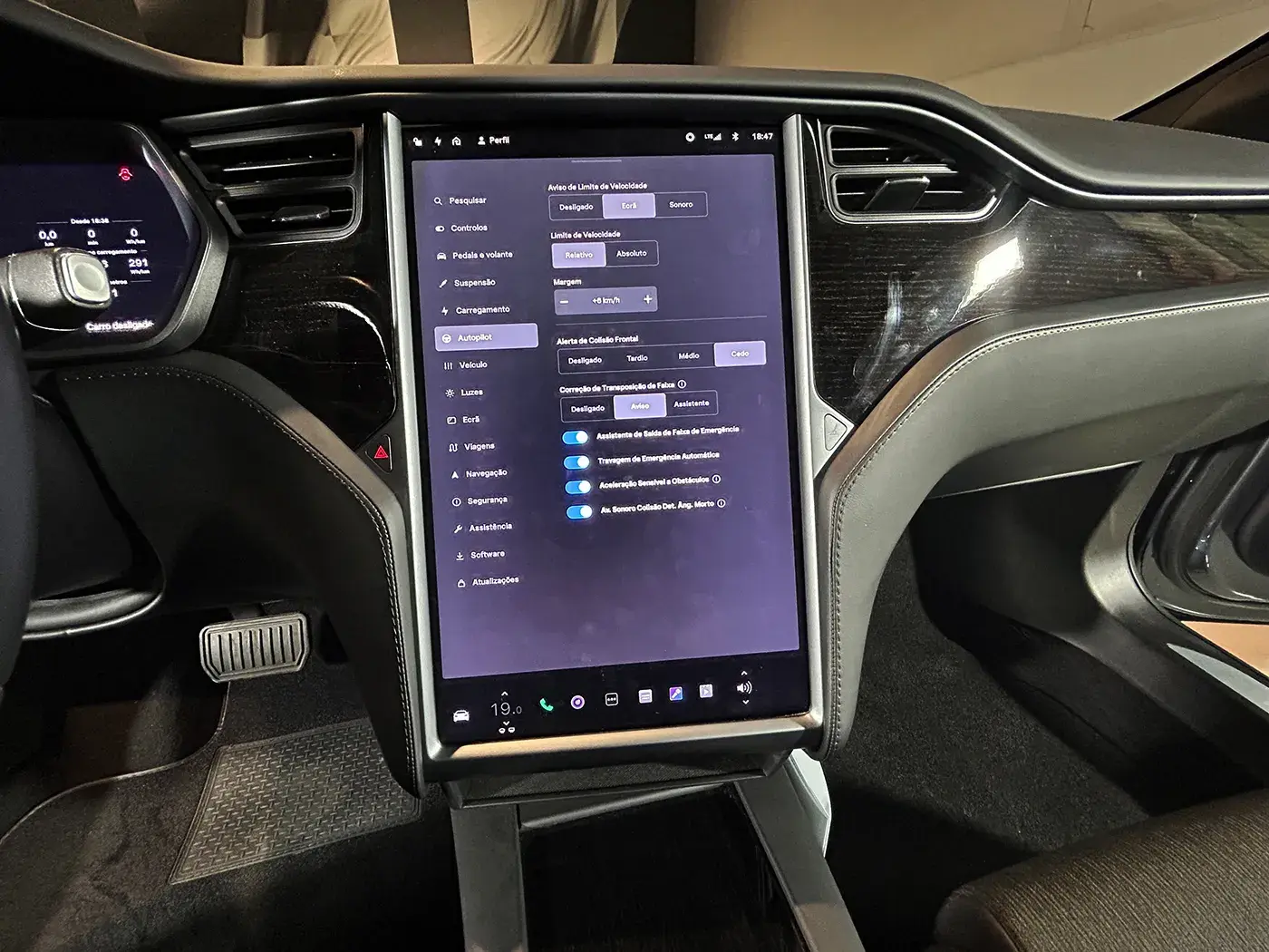 Tesla Model S 75D 28