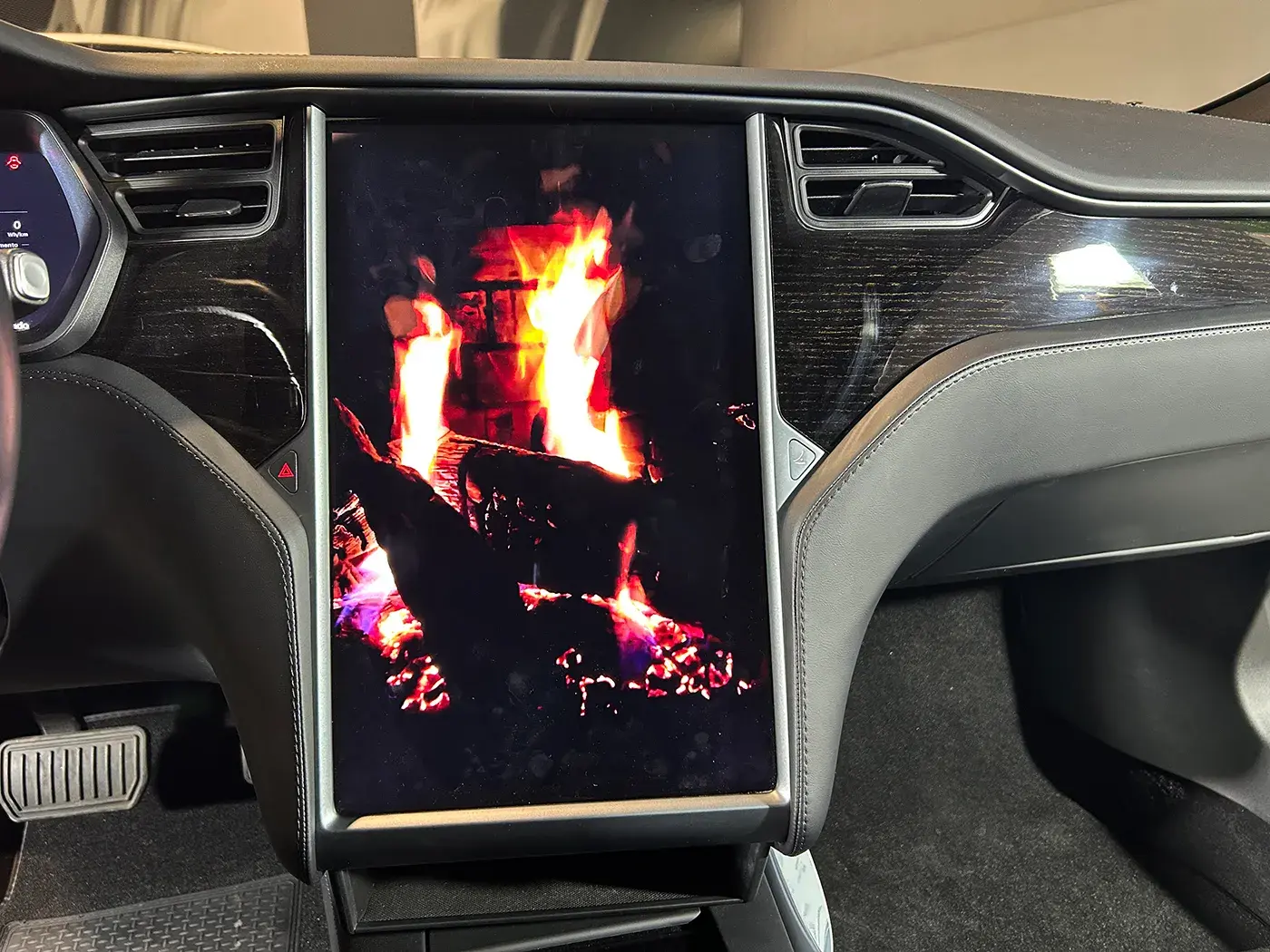 Tesla Model S 75D 37