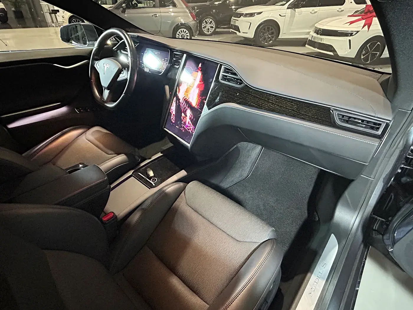 Tesla Model S 75D 39